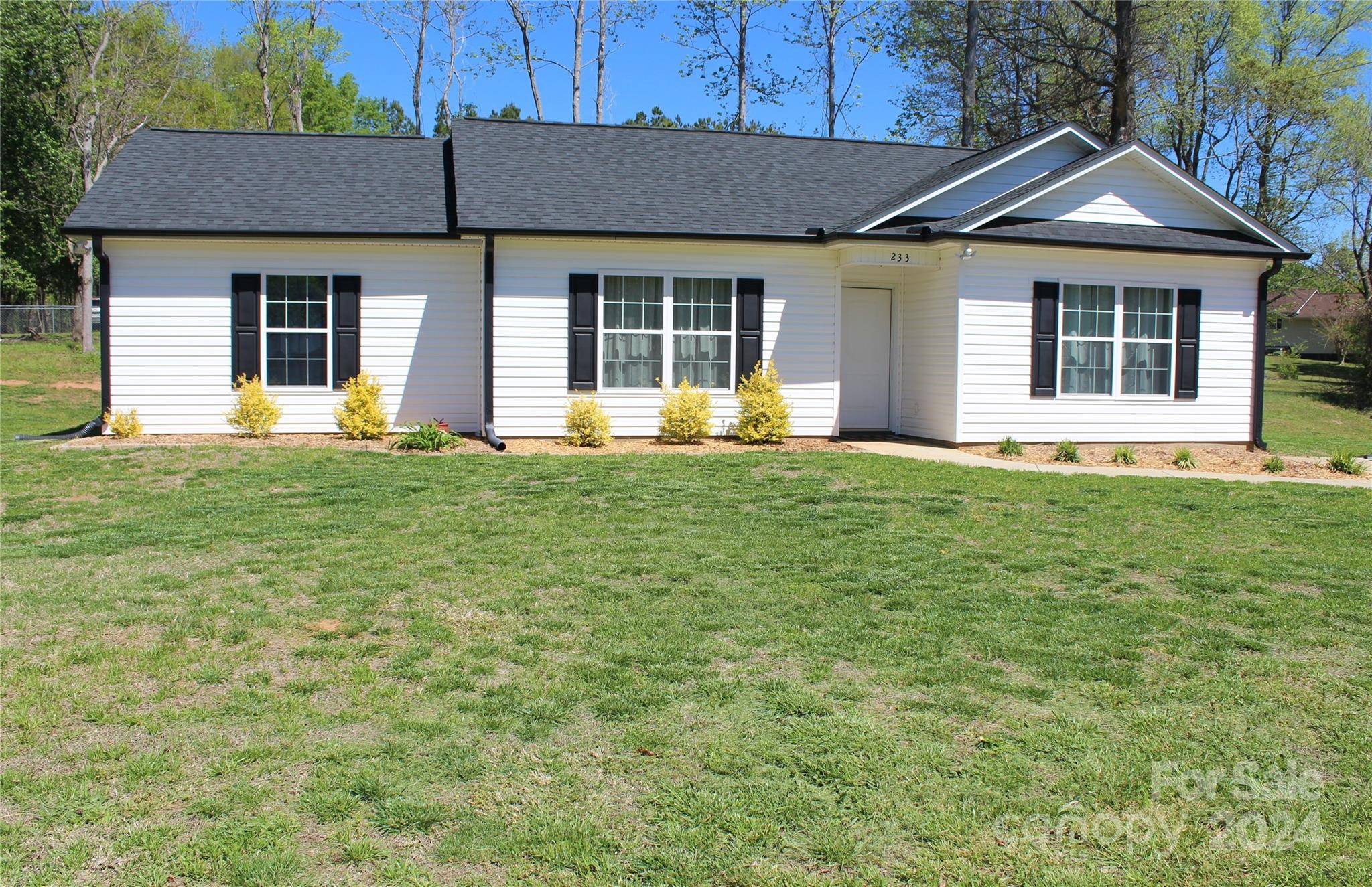 Heath Springs, SC 29058,233 Caskey CIR