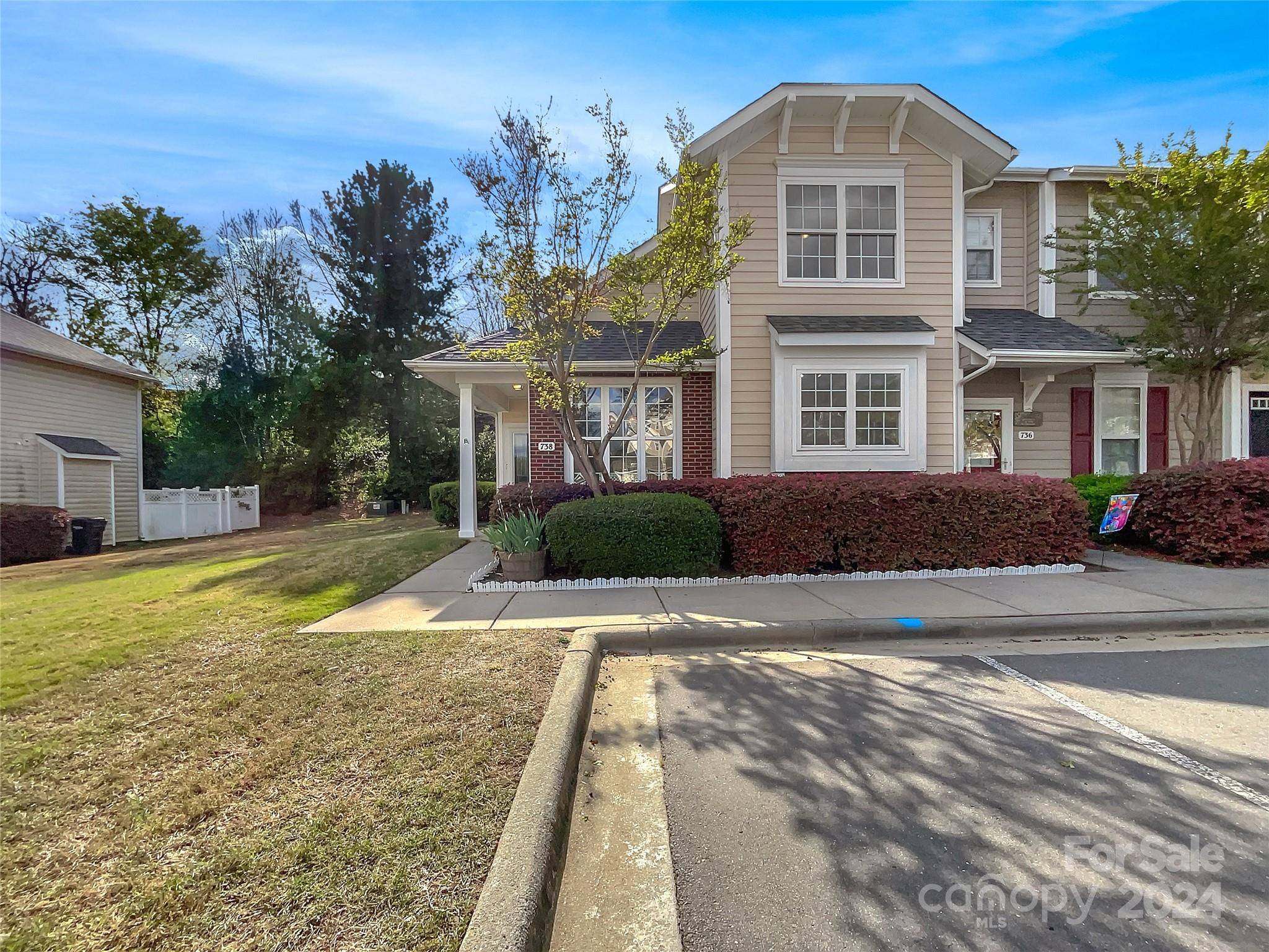 Fort Mill, SC 29708,738 Shellstone PL