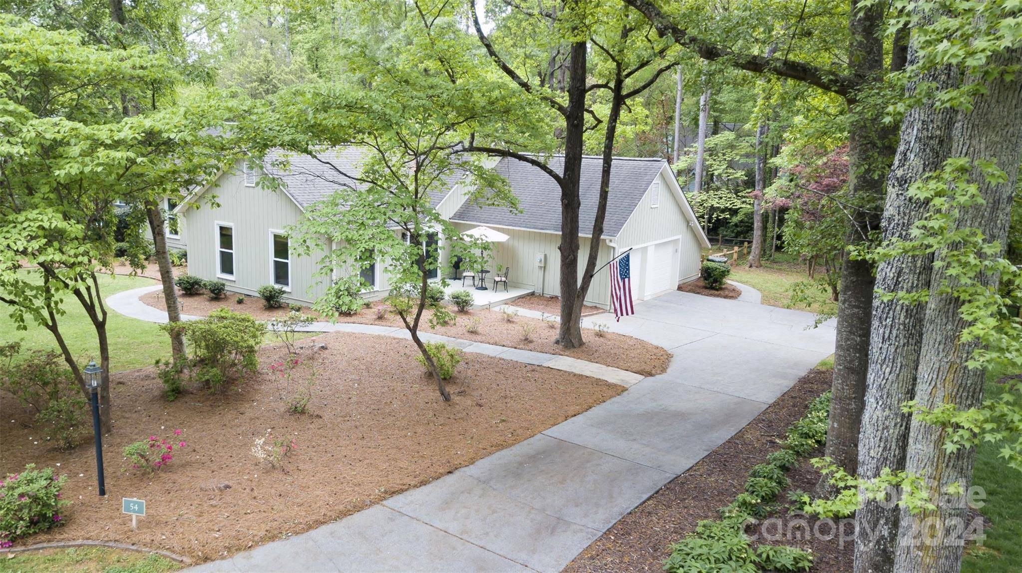 Lake Wylie, SC 29710,54 Timberidge DR