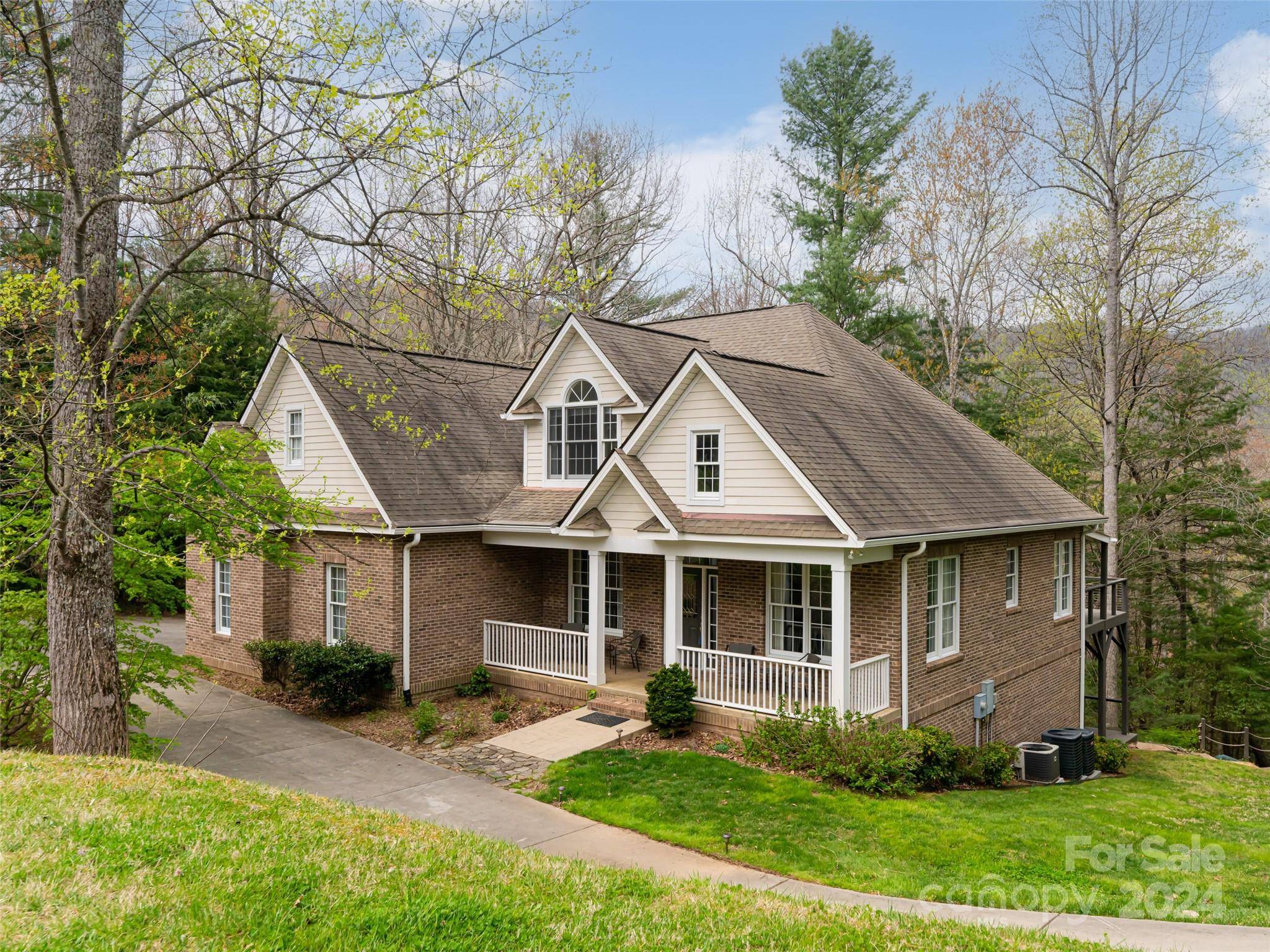 Arden, NC 28704,228 Judson Ridge RD