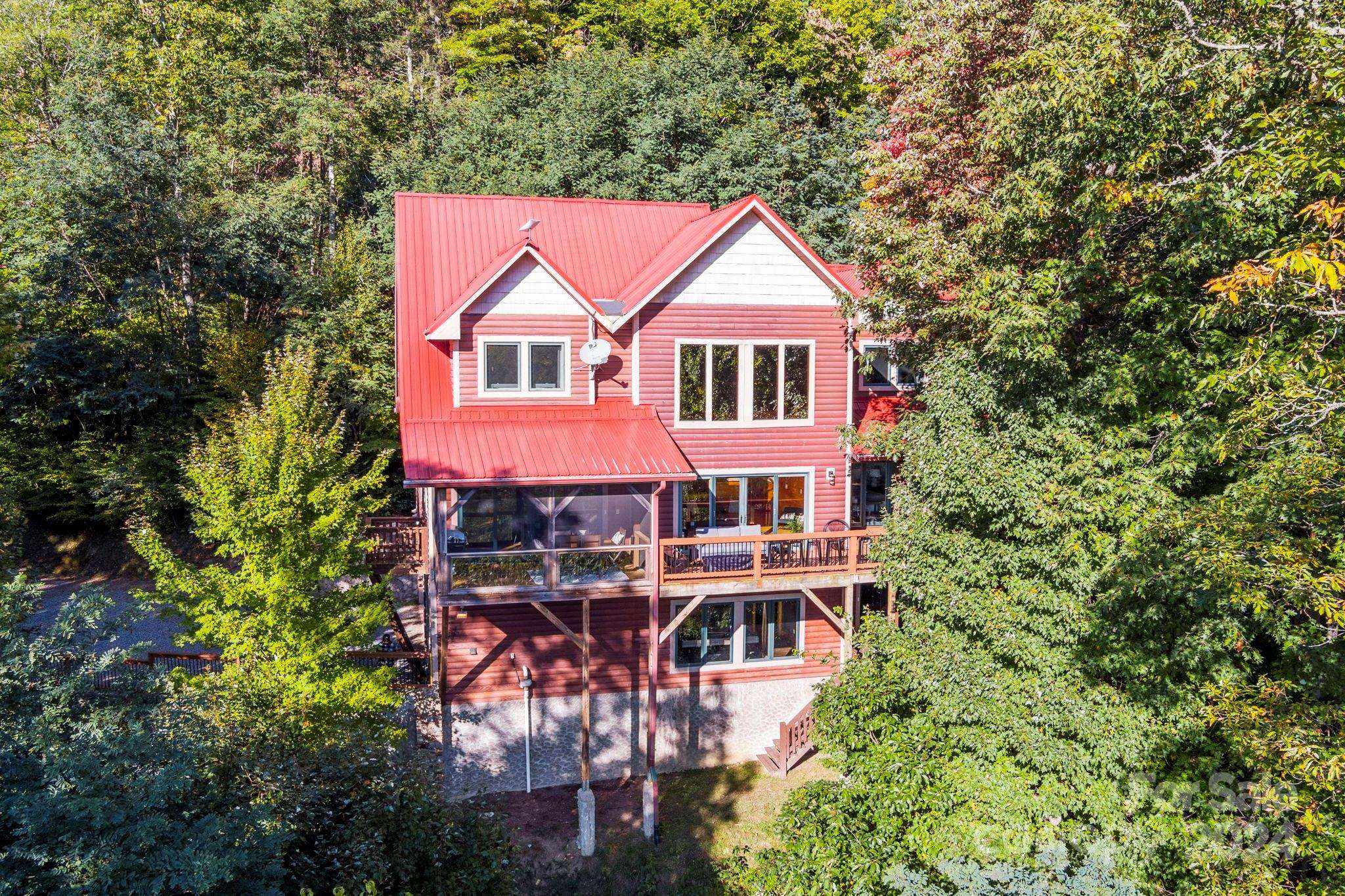 Maggie Valley, NC 28751,64 Field Mouse LN