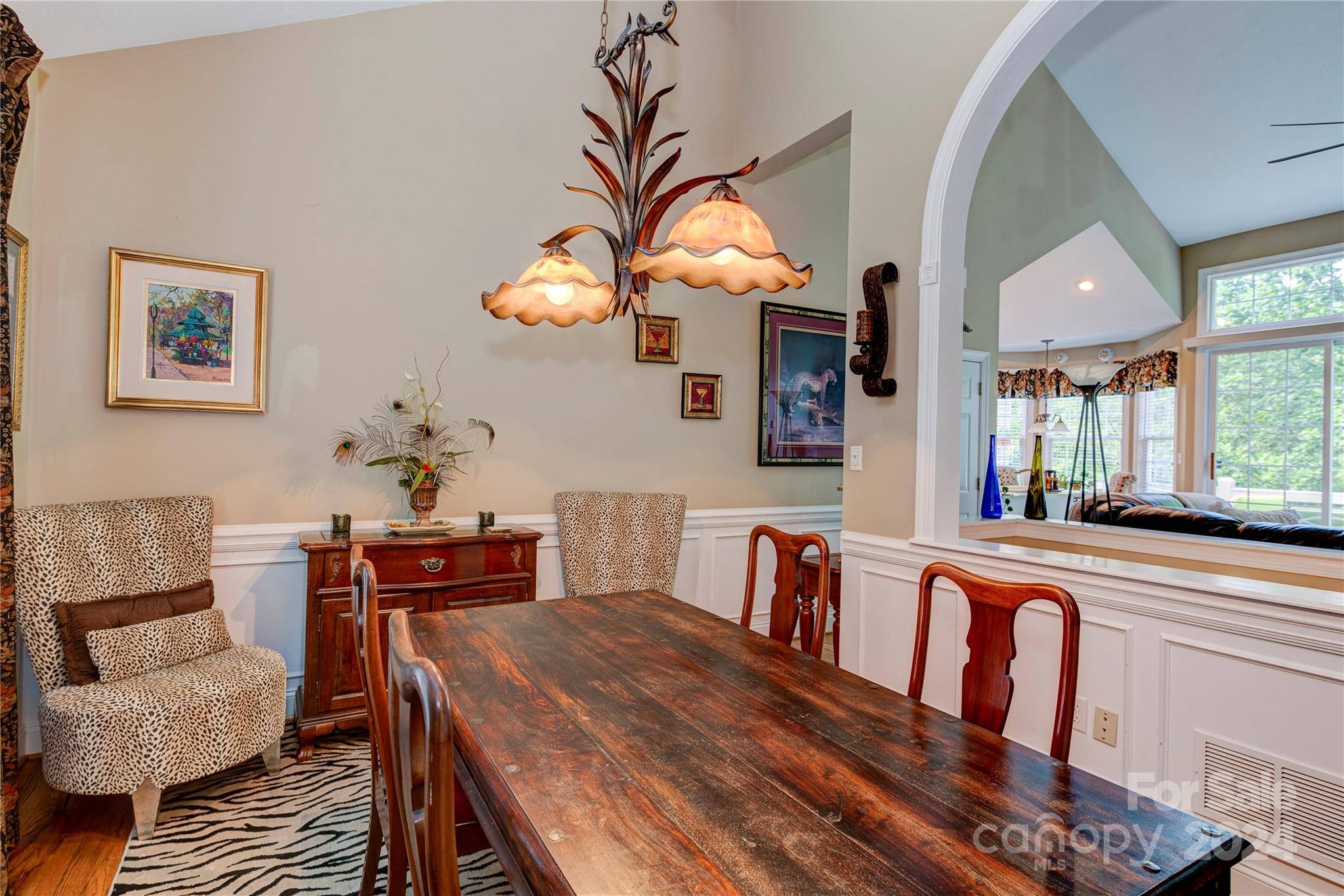 Asheville, NC 28803,117 Hibiscus LN