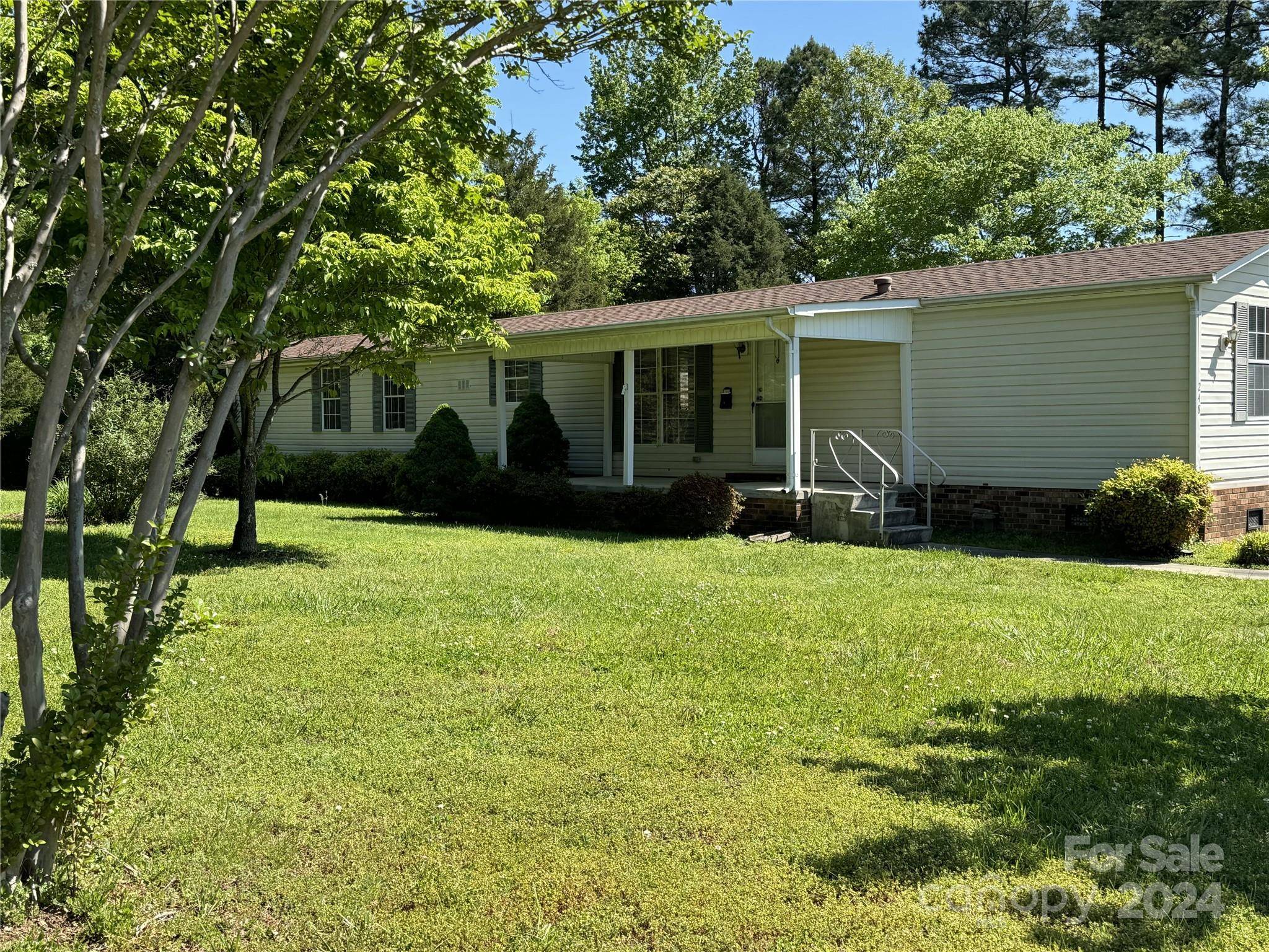 Linwood, NC 27299,248 Jubilee RD