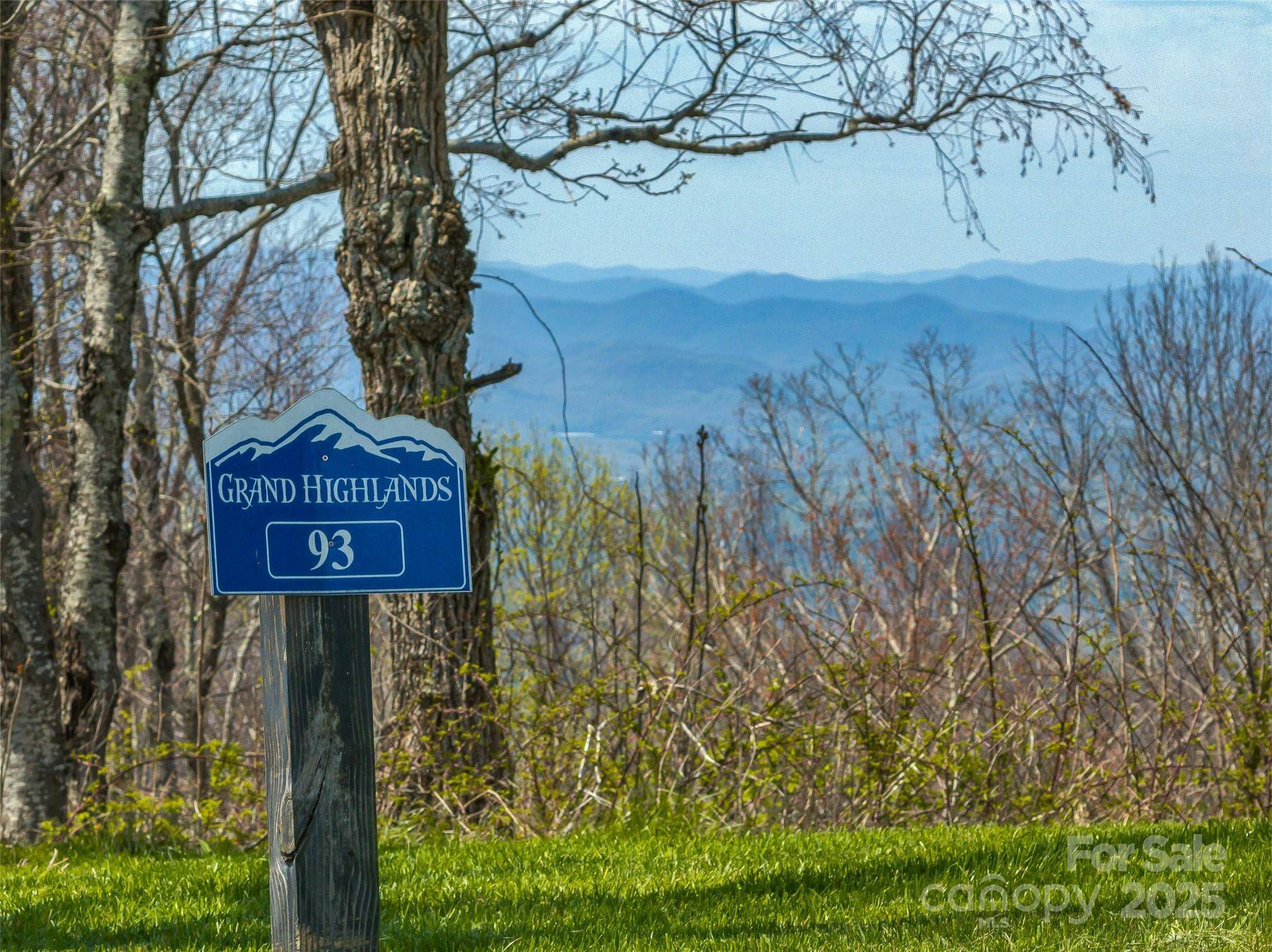 Hendersonville, NC 28792,487 Grand Highlands DR