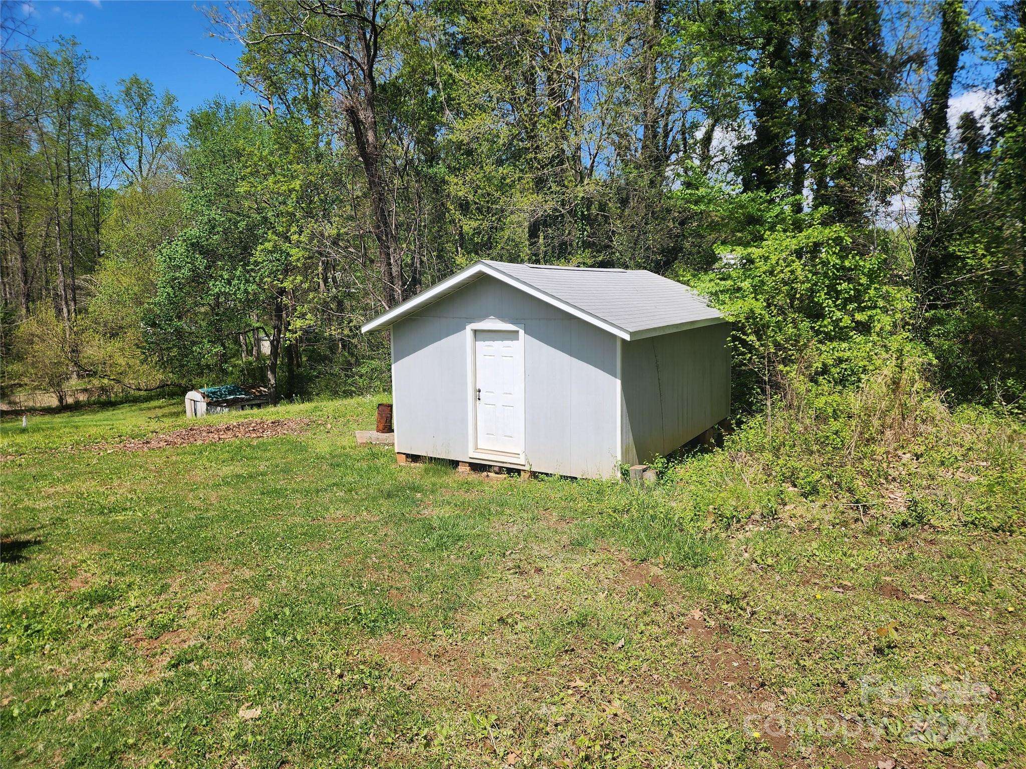 Valdese, NC 28690,816 Cline AVE SW