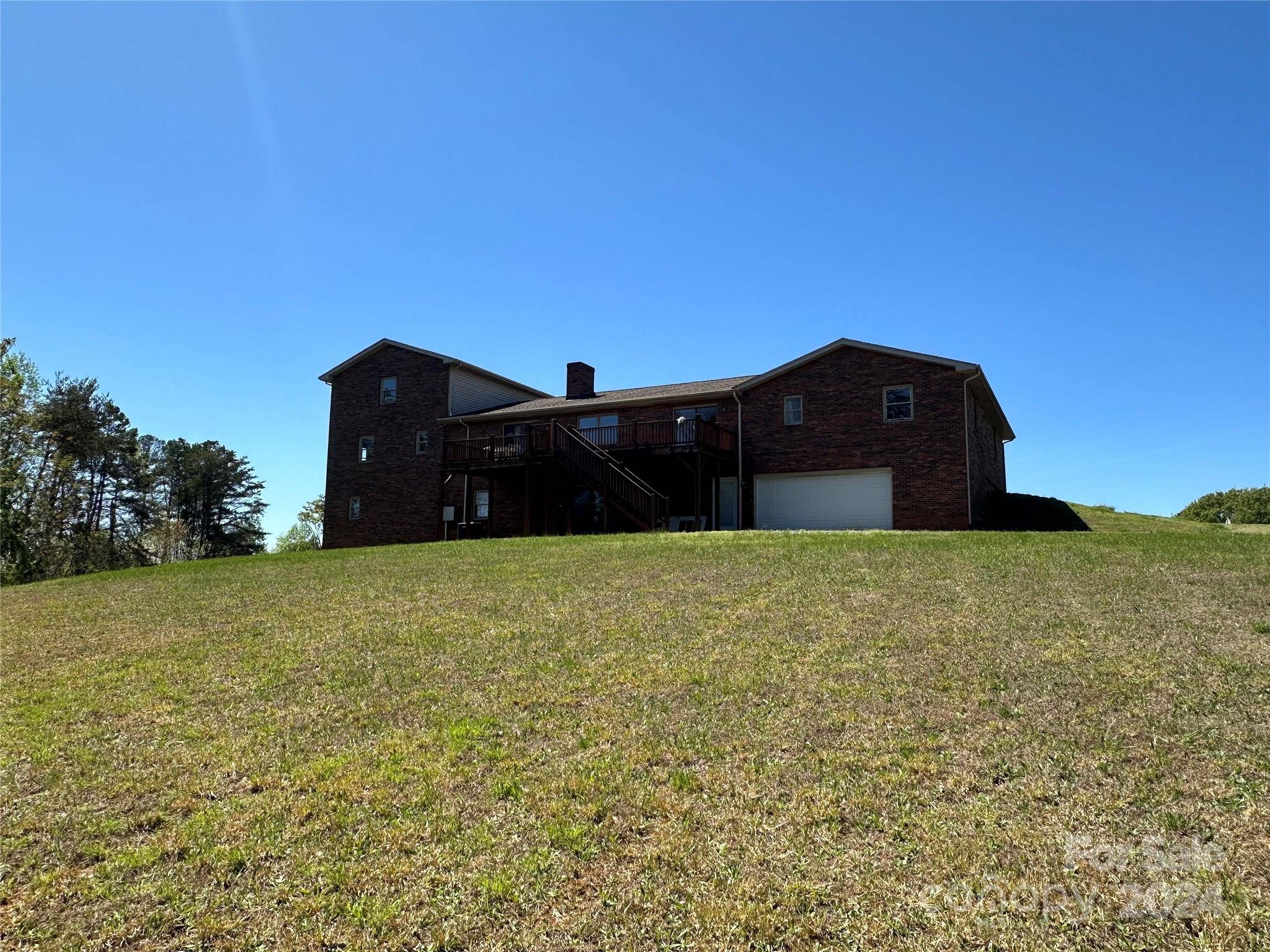 Taylorsville, NC 28681,223 Bolick LN