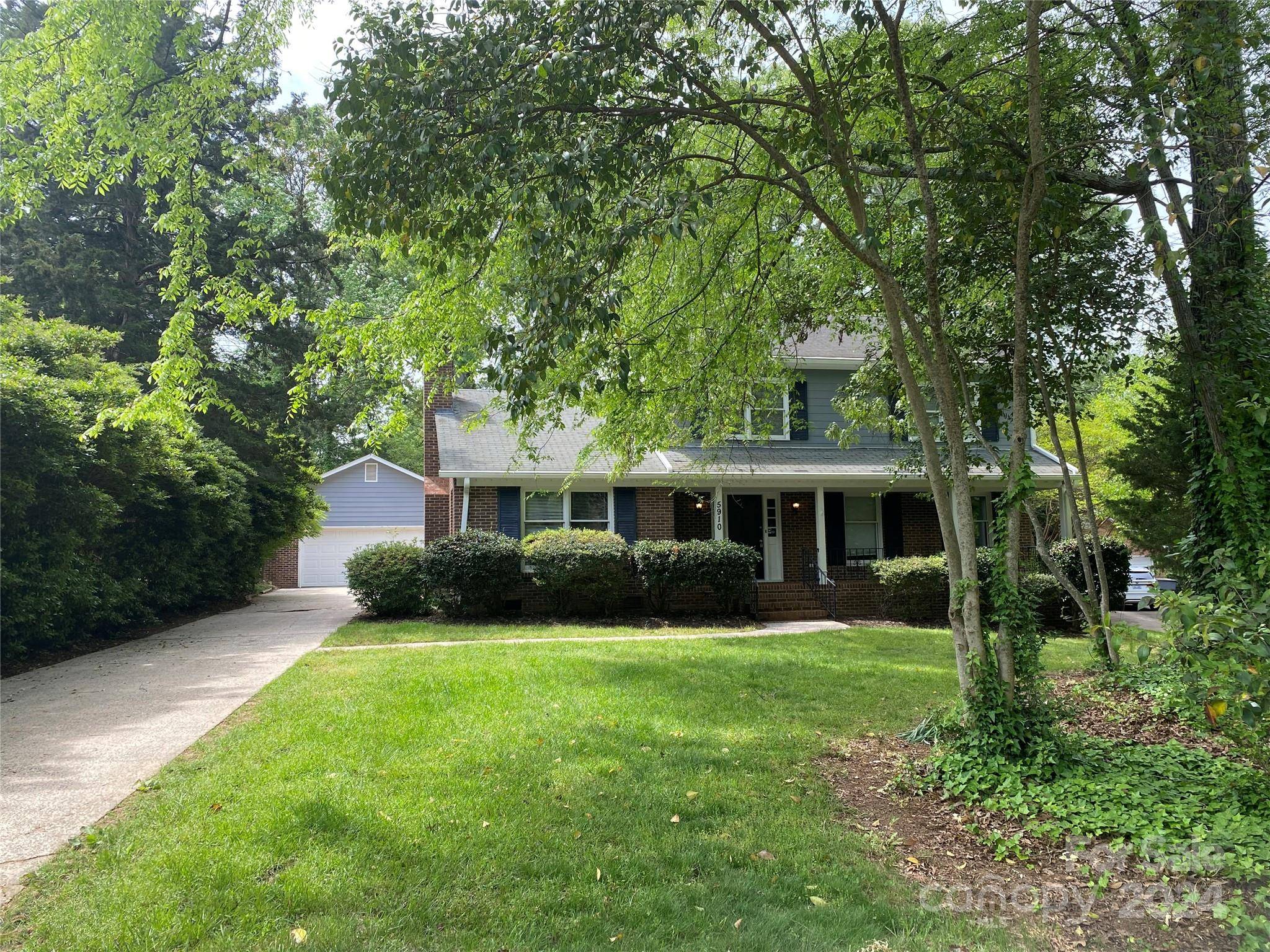 Charlotte, NC 28211,5910 Grosner PL