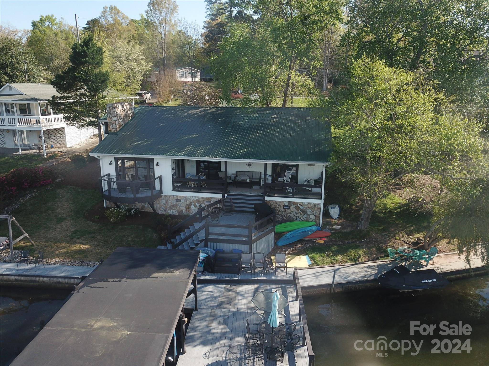 New London, NC 28127,564 Pinehaven DR