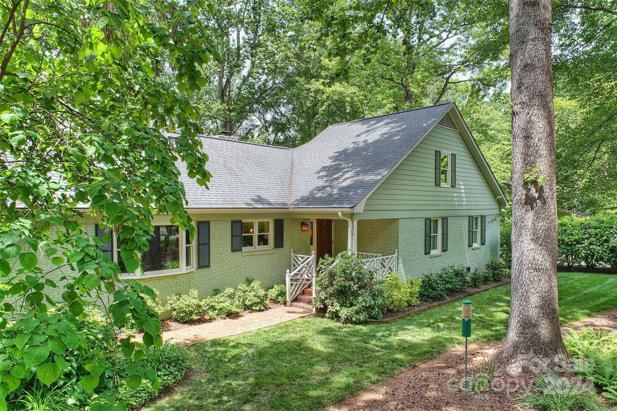 Davidson, NC 28036,548 Pine RD