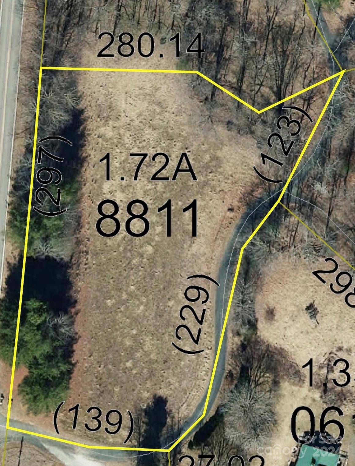 Spruce Pine, NC 28777,00 Halltown RD