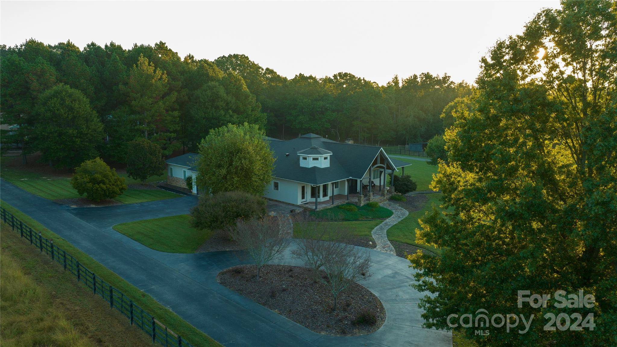 Kings Mountain, NC 28086,198 Bridle Hill LN