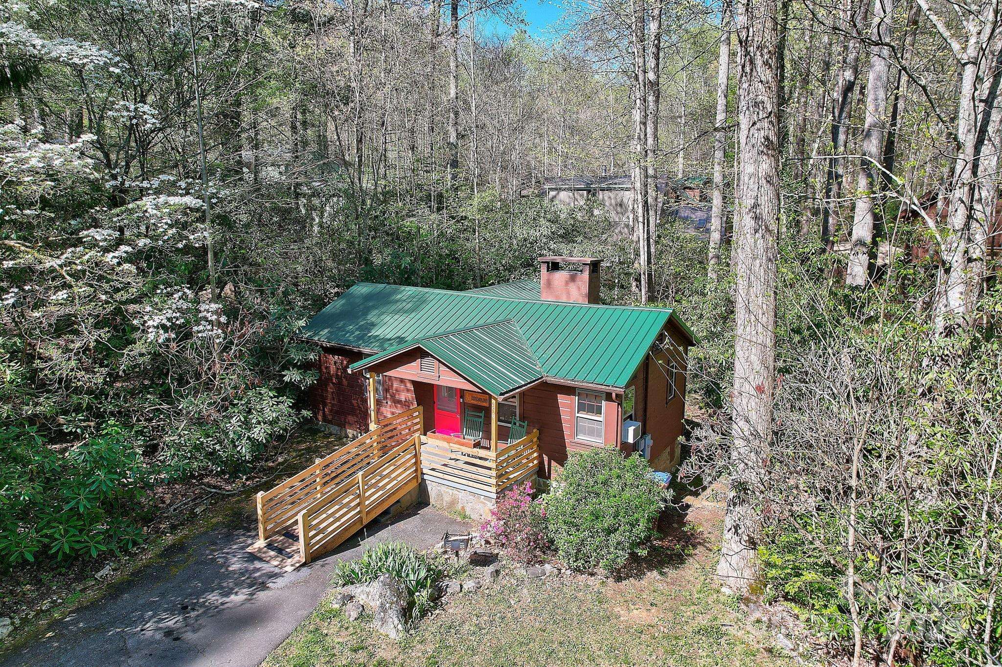 Maggie Valley, NC 28751,290 Twinbrook LN