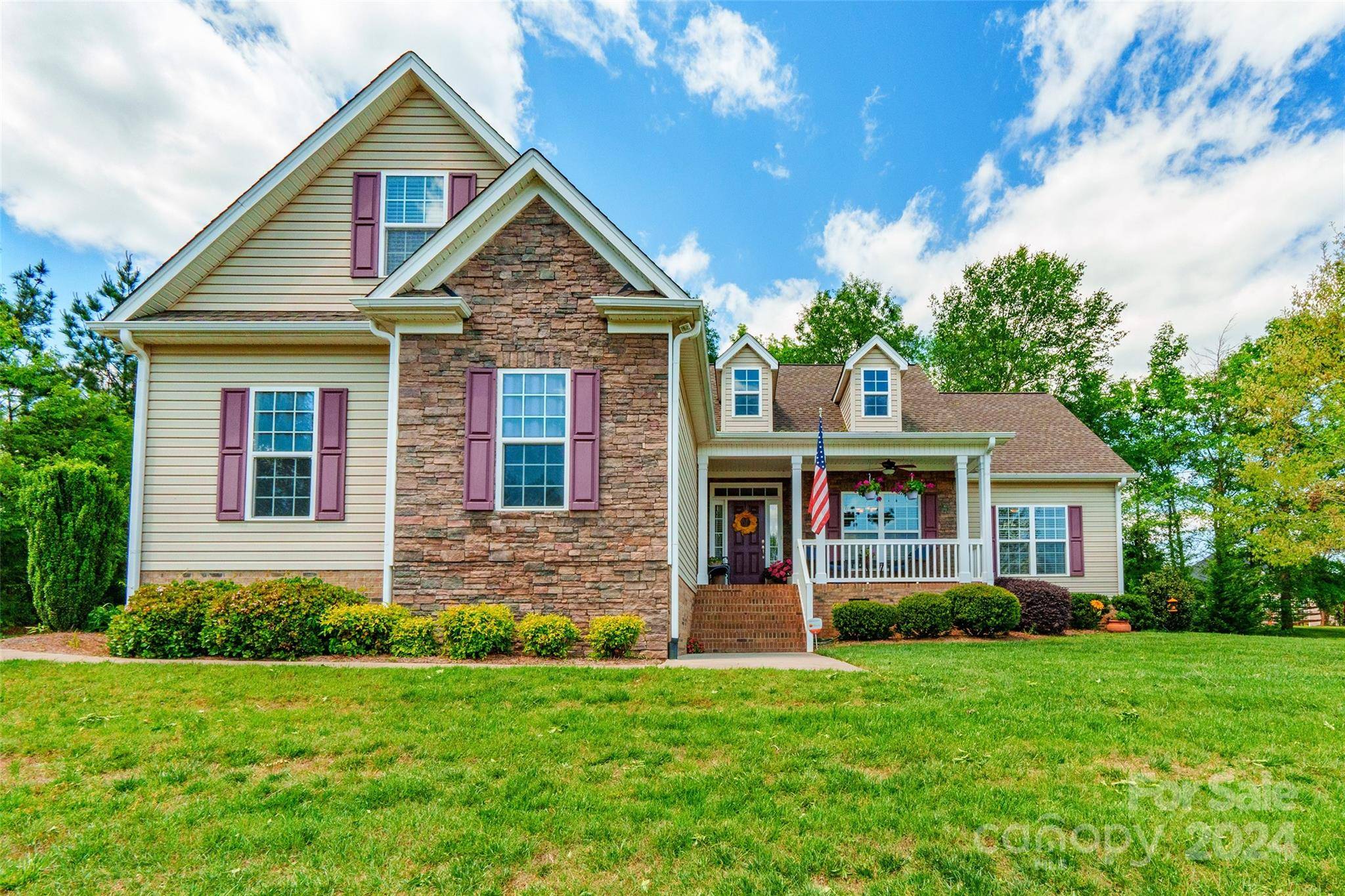 Rock Hill, SC 29732,1737 Williamsburg DR