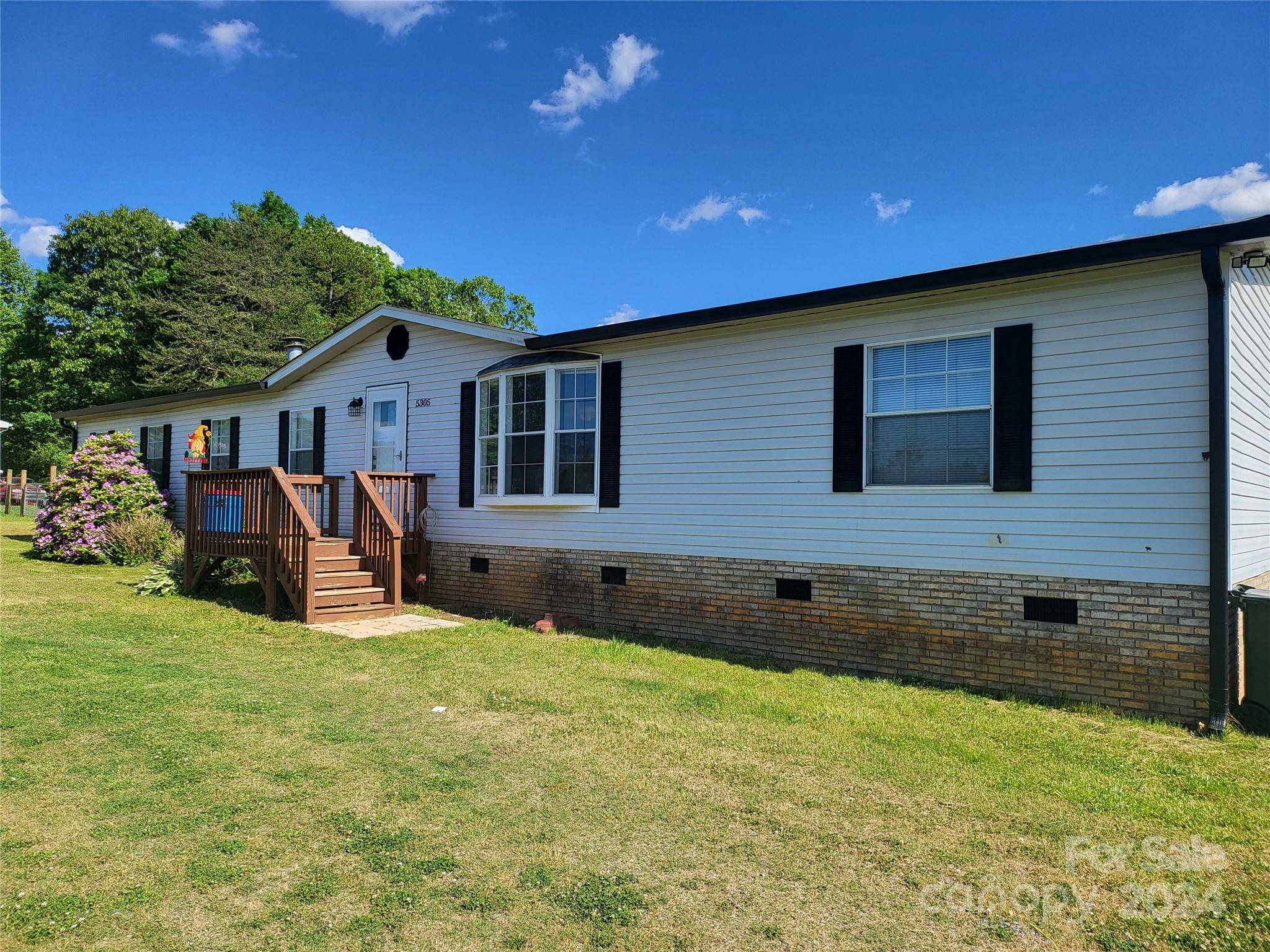 Kings Mountain, NC 28086,5305 Weblee CT