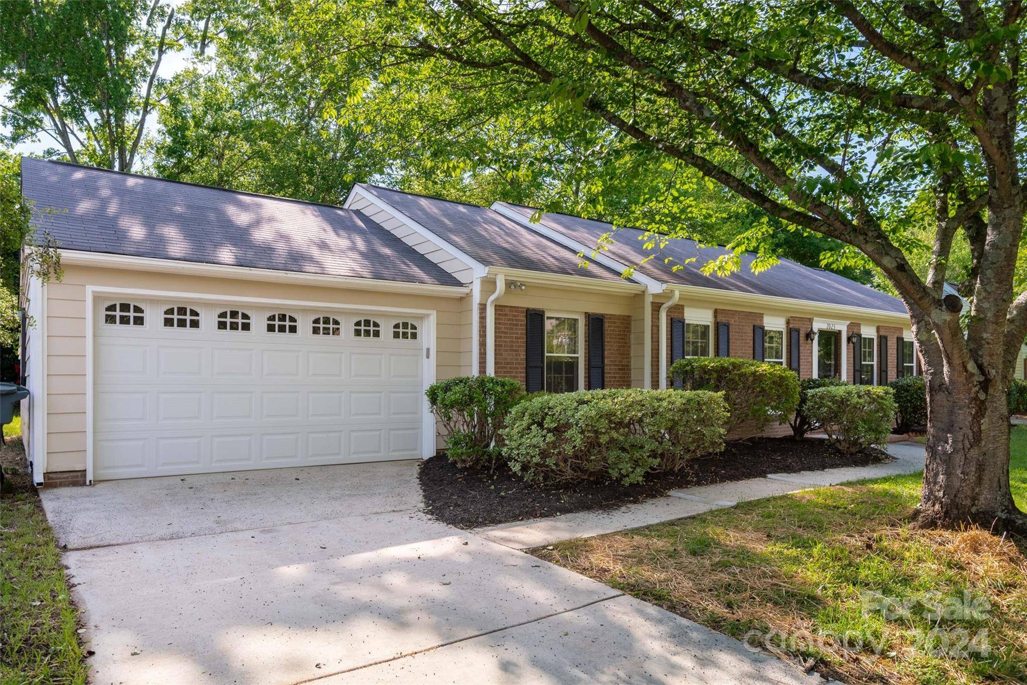 Charlotte, NC 28226,2023 Glouchester CIR