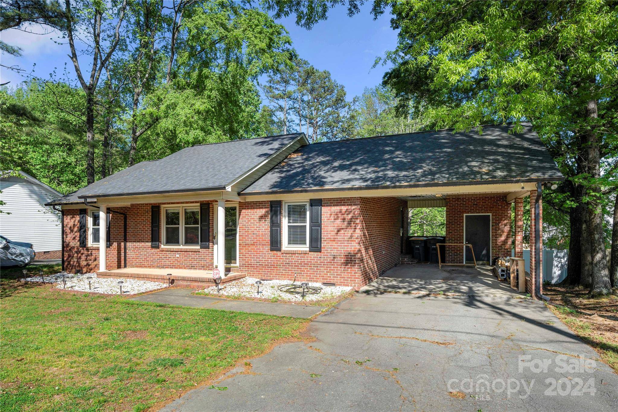 Kannapolis, NC 28083,1428 Midlake AVE