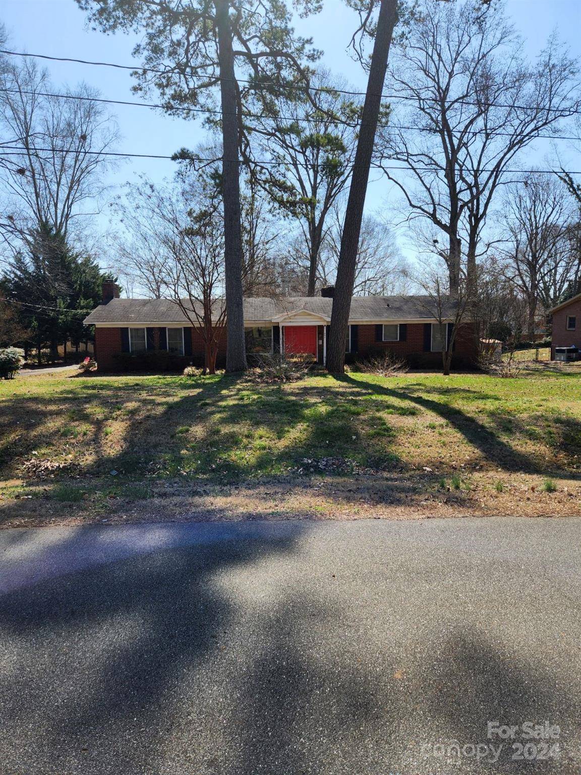 Mount Holly, NC 28120,603 Pierce AVE