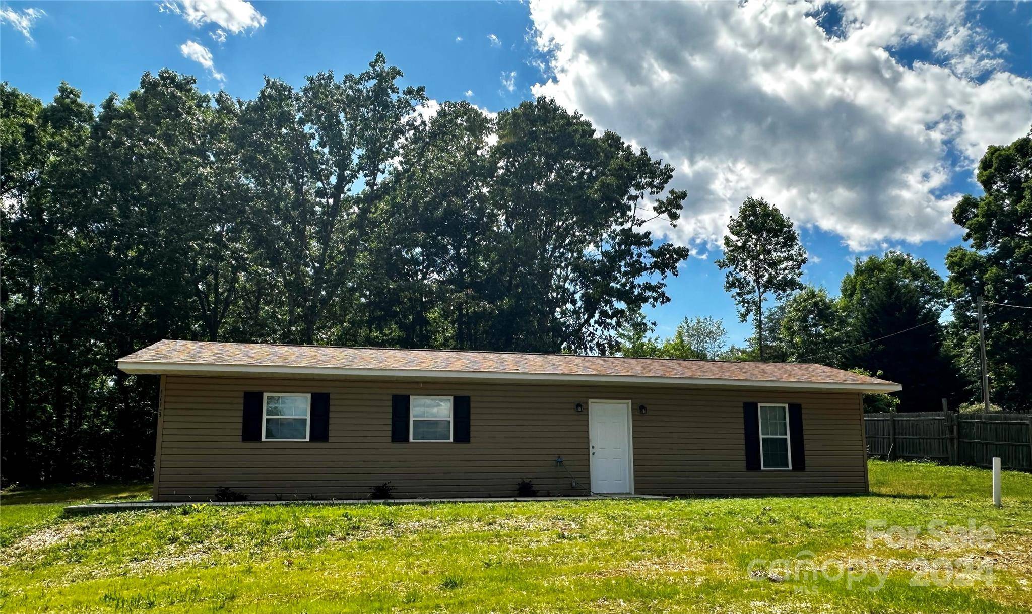 Cherryville, NC 28021,111-3 Victoria RD #23,24,25