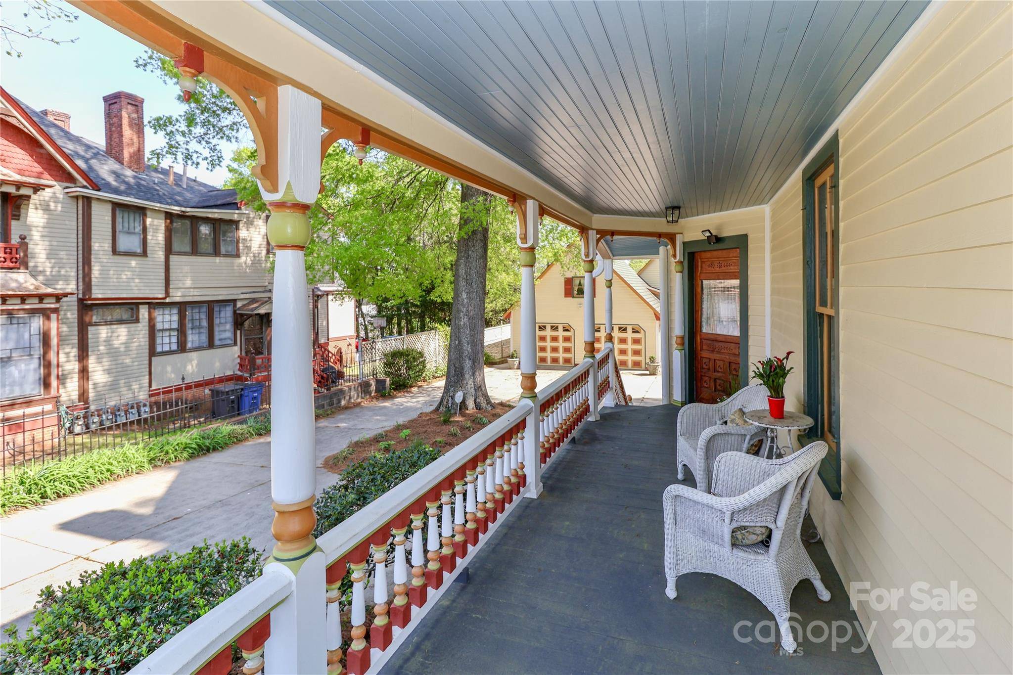Statesville, NC 28677,235 Walnut ST