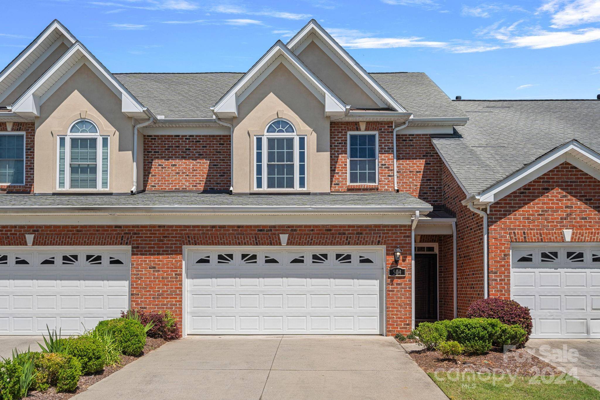 Fort Mill, SC 29708,504 Whistling Straits LN