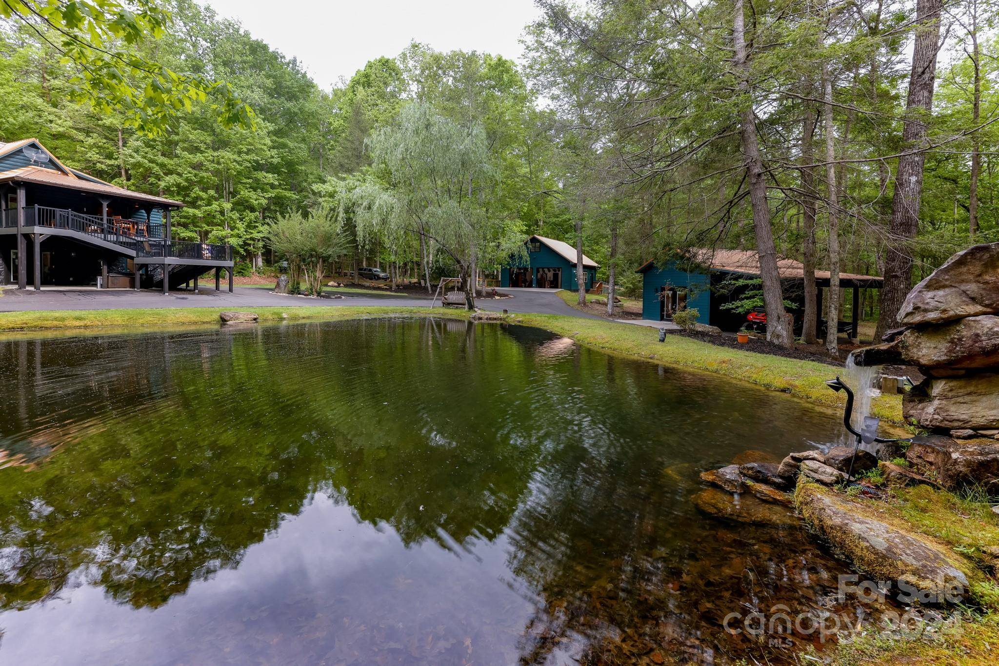 Lake Lure, NC 28746,997 Proctor RD