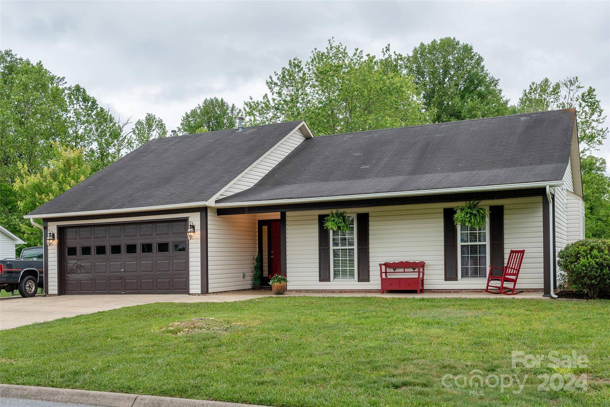 Fletcher, NC 28732,1036 Thorncrest DR