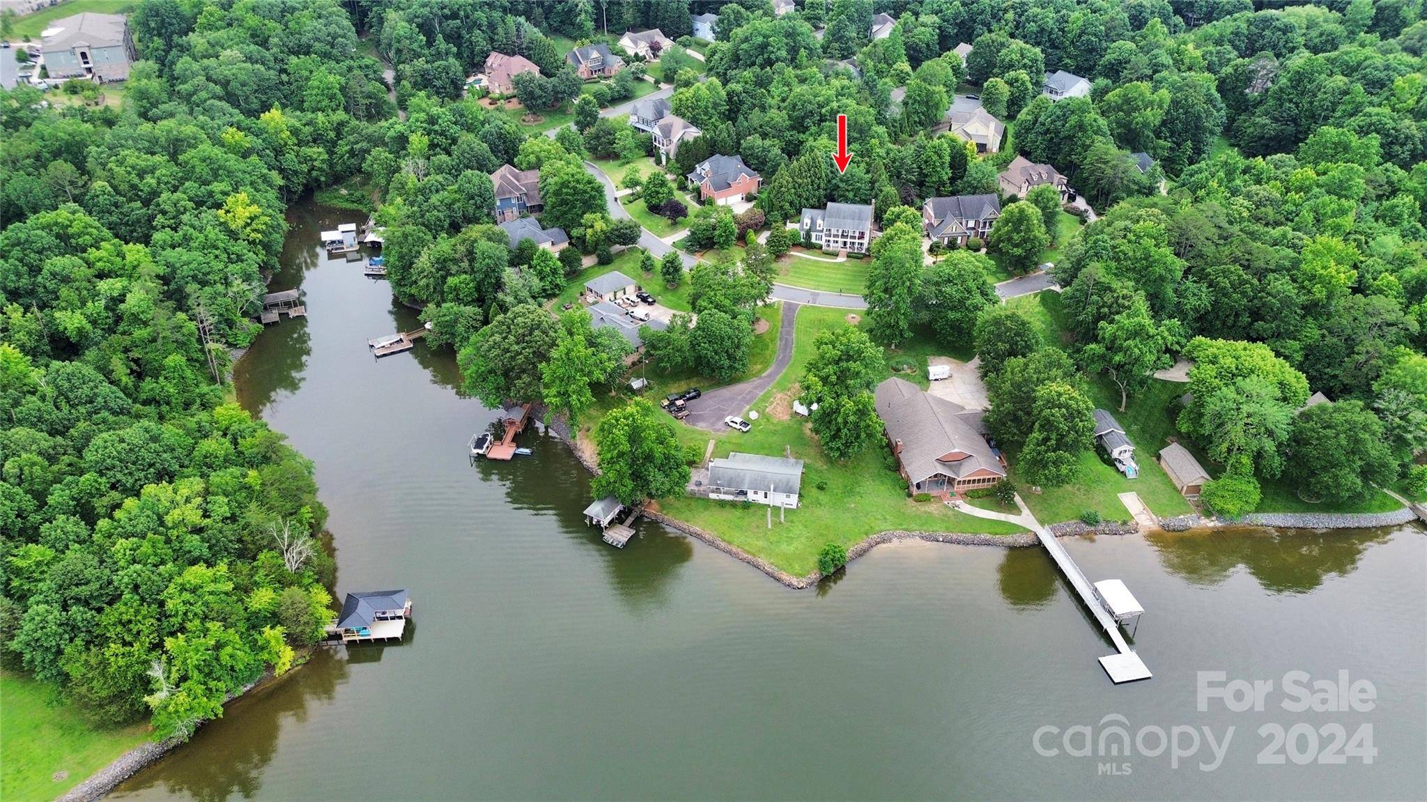 Lake Wylie, SC 29710,3335 Schooner LN