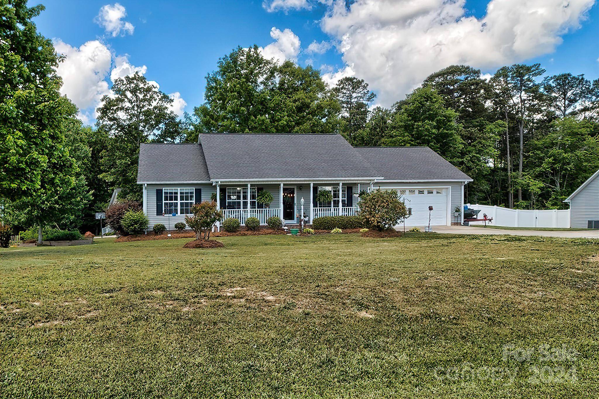 Lancaster, SC 29720,3248 Silver Fox CIR