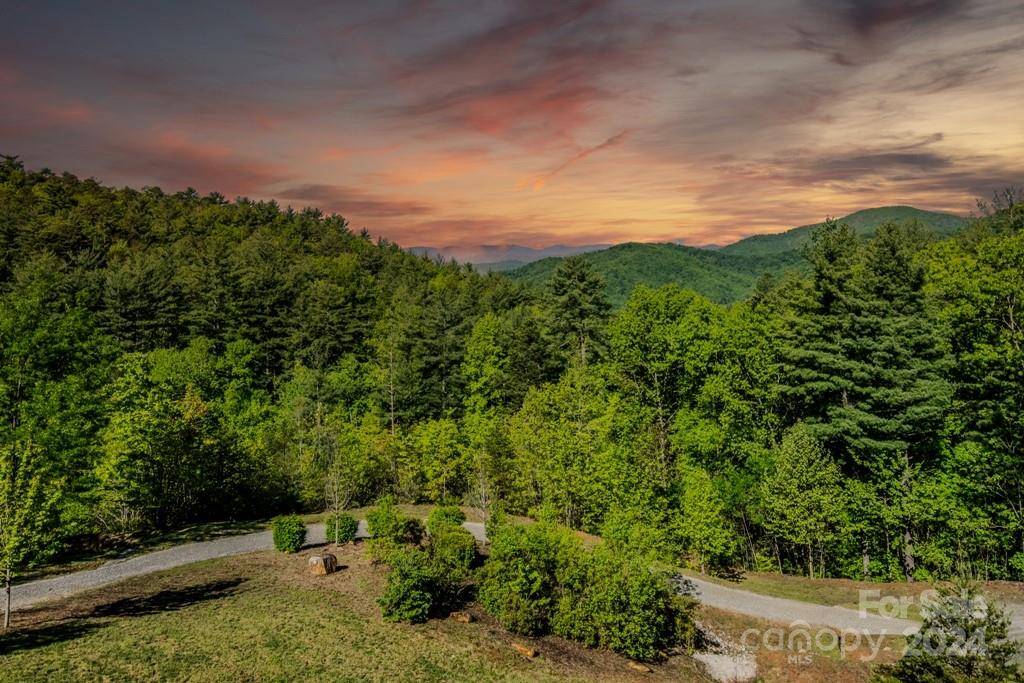 Marion, NC 28752,127 Sir Duke DR #54/61