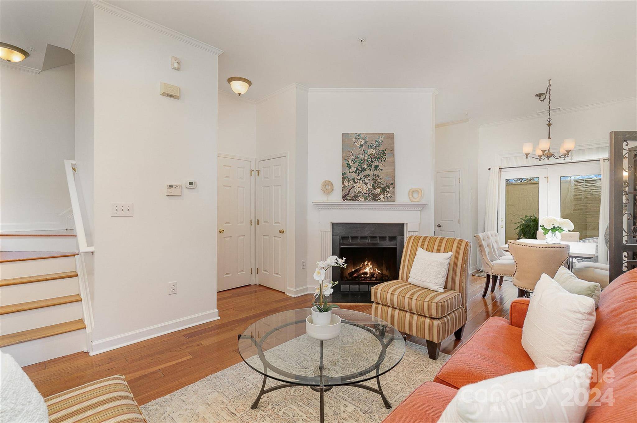 Charlotte, NC 28204,934 Hawthorne Bridge CT