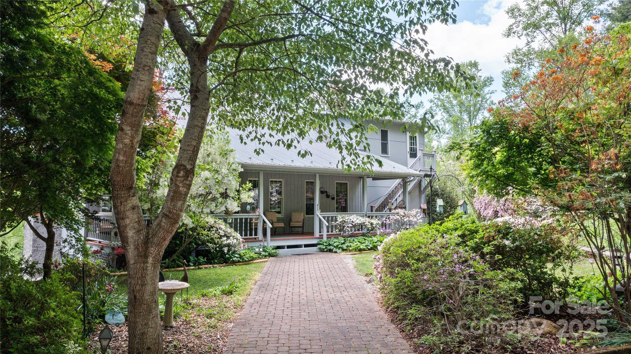 Candler, NC 28715,116 Sams Branch RD