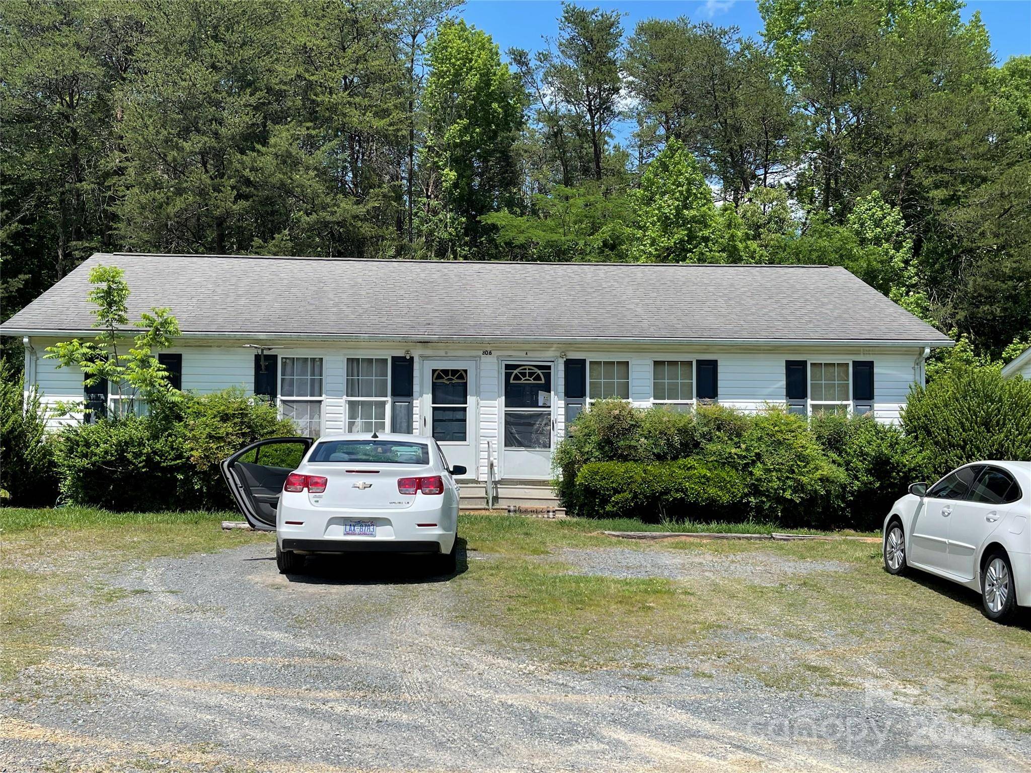 Salisbury, NC 28146,306 Foster LN