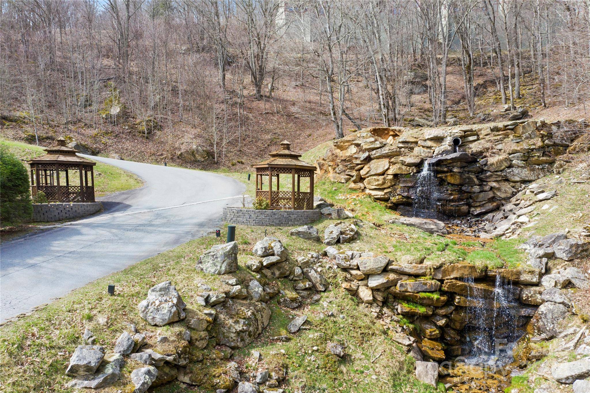 Banner Elk, NC 28604,15 Deer Creek Falls DR