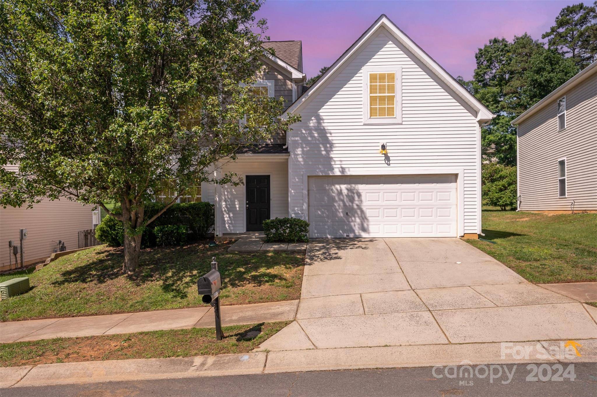 Indian Trail, NC 28079,3011 Saphire LN