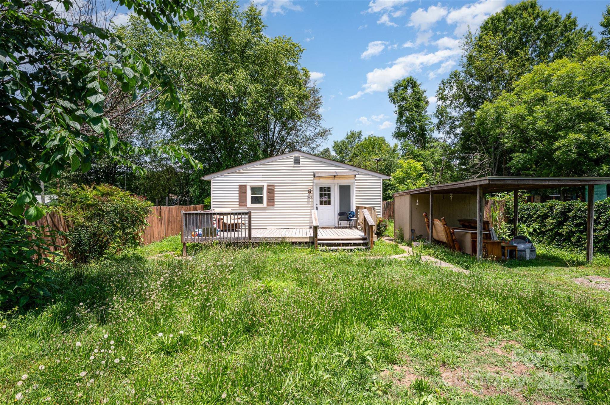 Kannapolis, NC 28081,2604 Mcgill ST