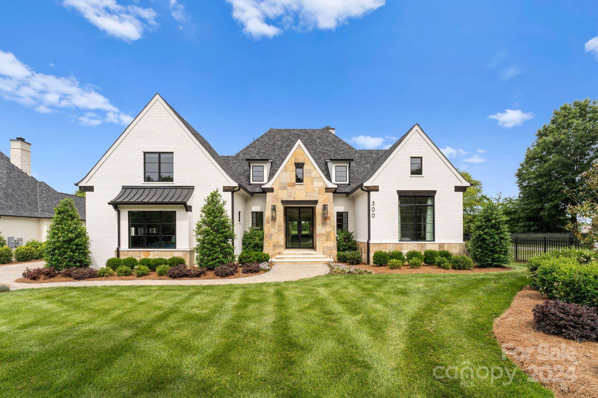 Waxhaw, NC 28173,500 Bear Paw DR