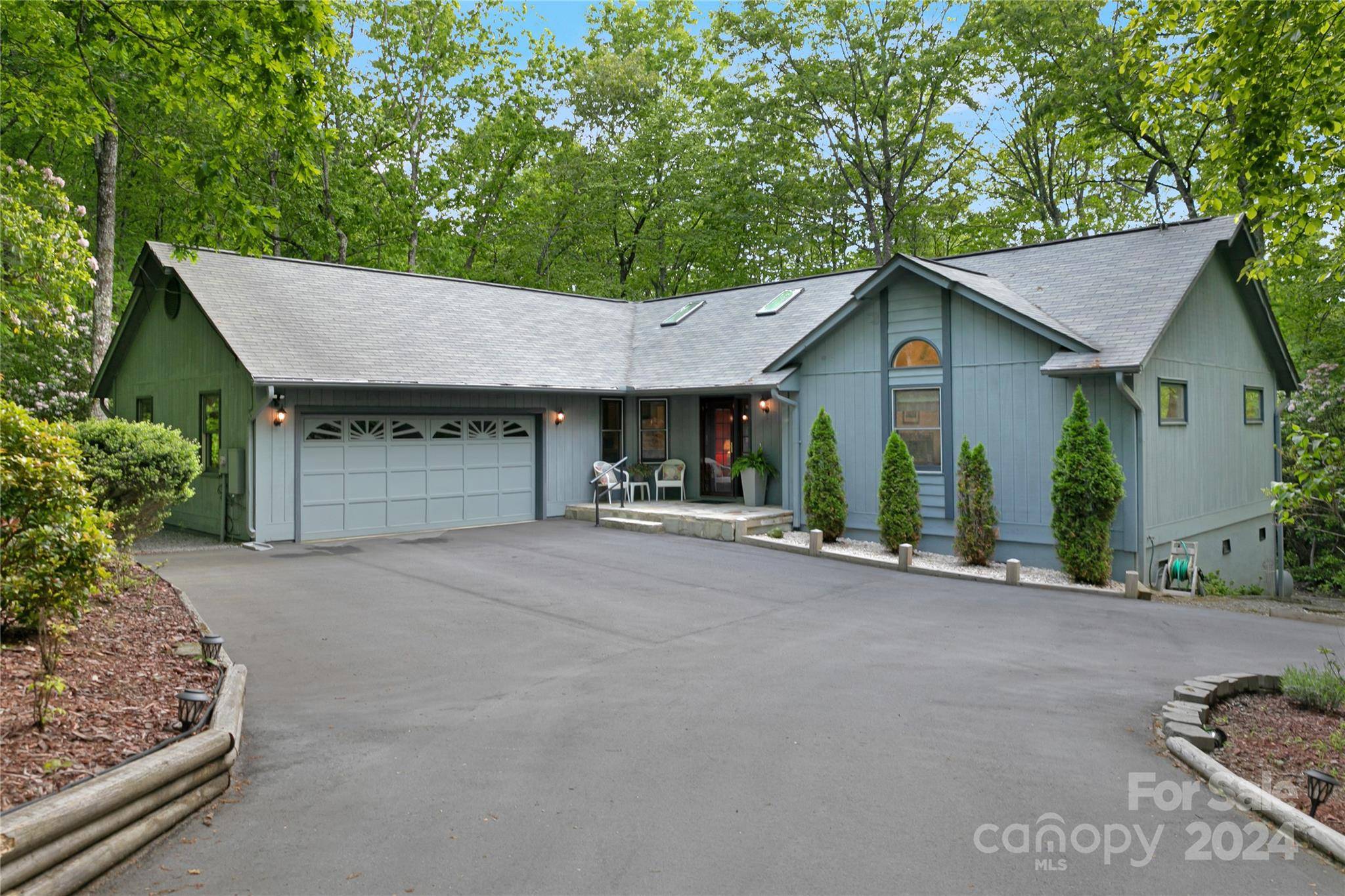 Brevard, NC 28712,46 Usgewi CT