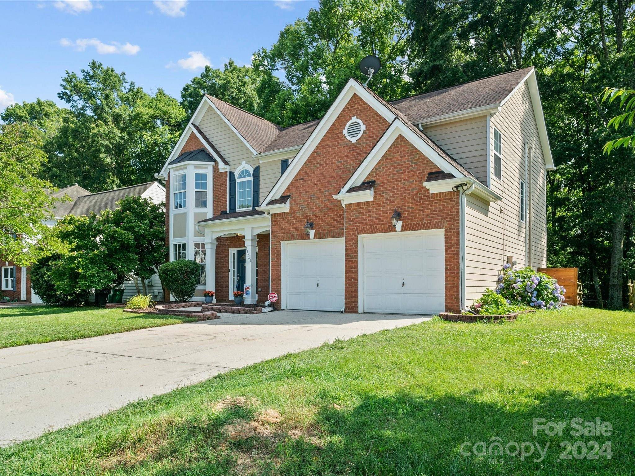 Charlotte, NC 28273,13923 Laurel Trace DR