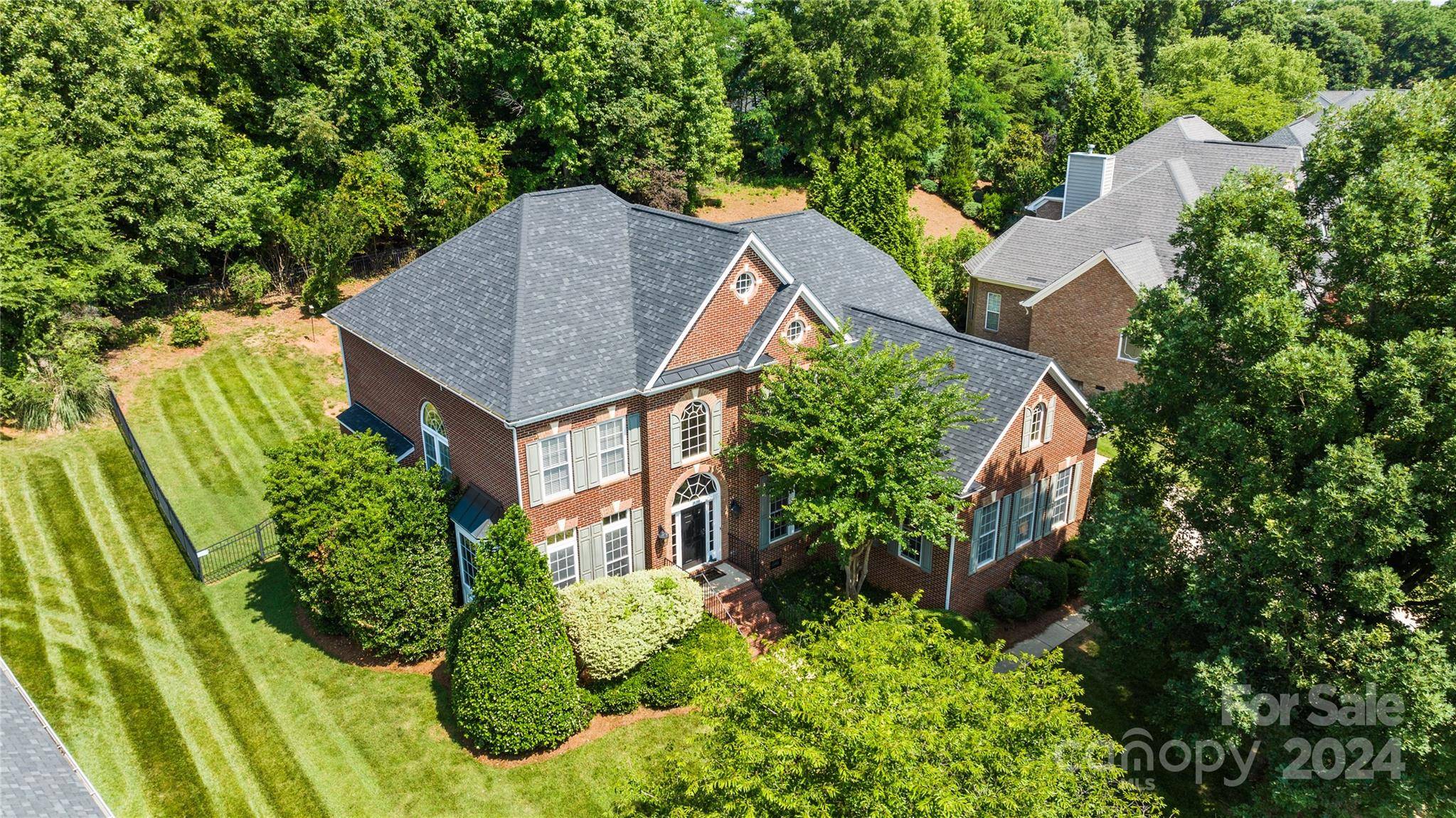 Fort Mill, SC 29708,309 Chancelot LN