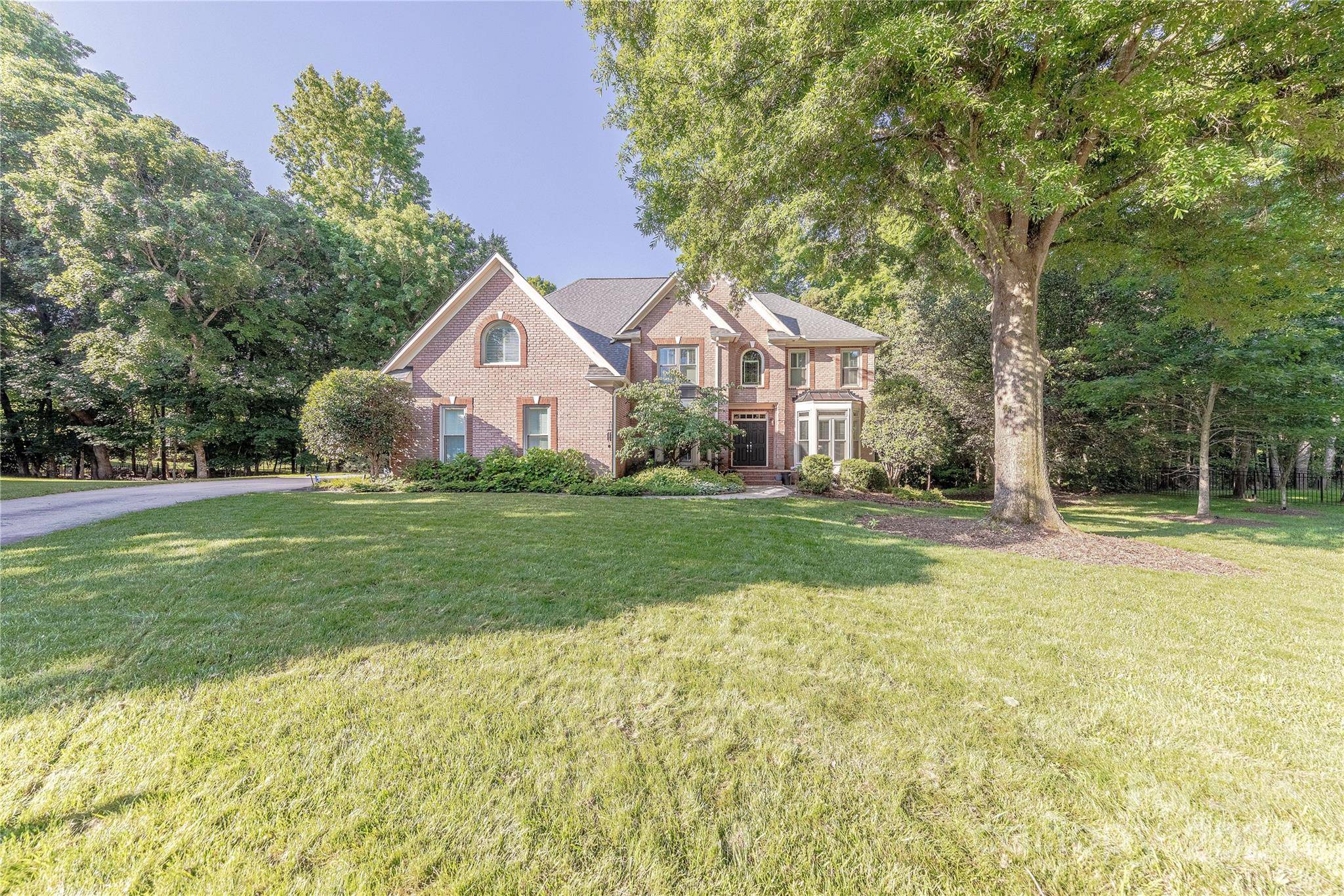 Charlotte, NC 28226,8628 Edgewood Grove TRL