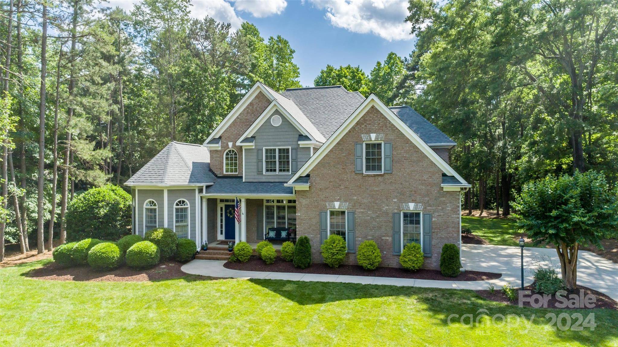 Davidson, NC 28036,19825 Callaway Hills LN