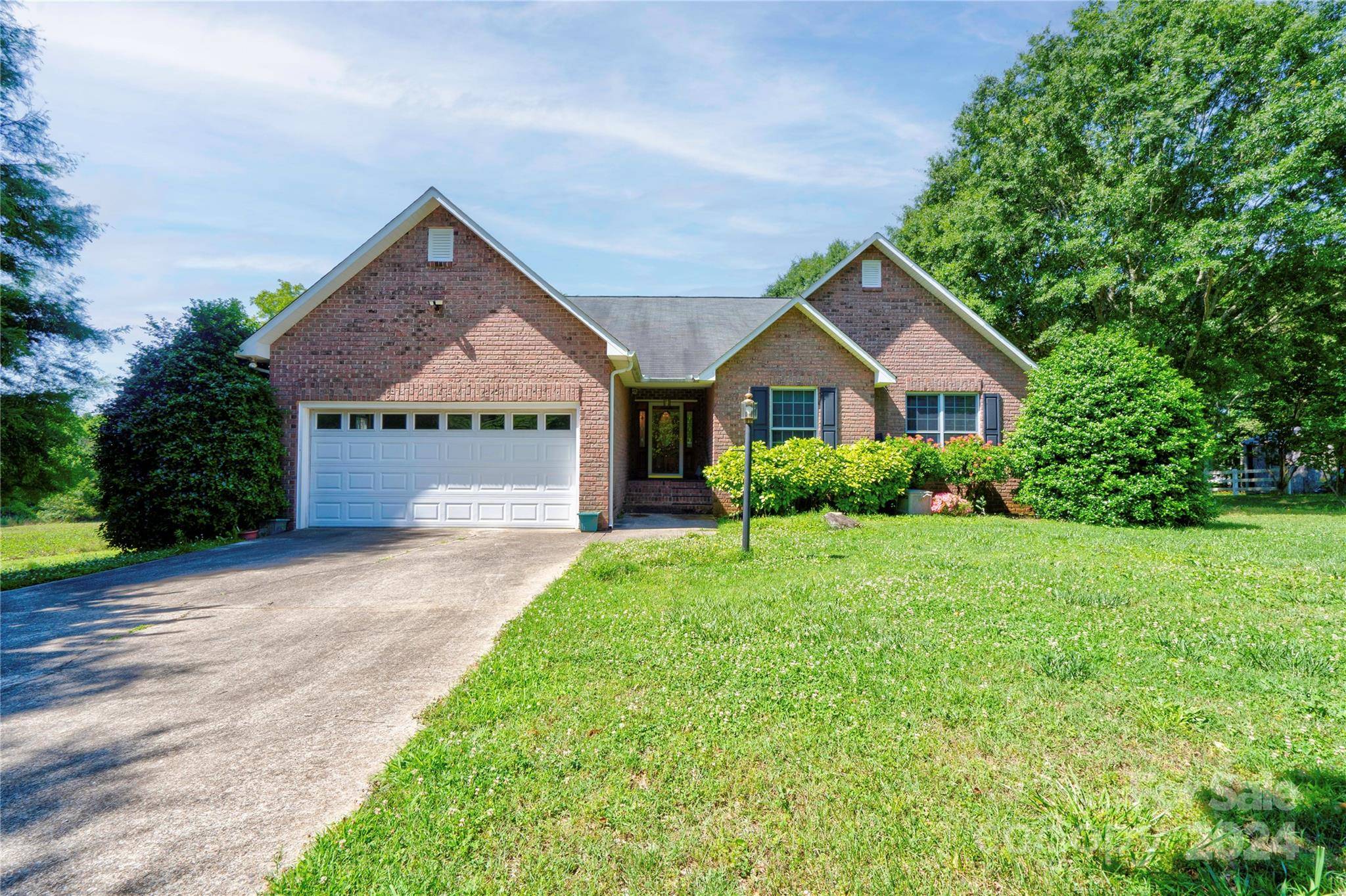 Shelby, NC 28152,8 Charger CT