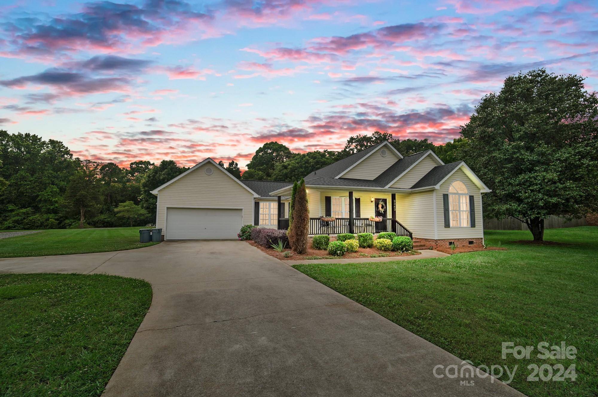 Mint Hill, NC 28227,9343 Dogwood Ridge DR