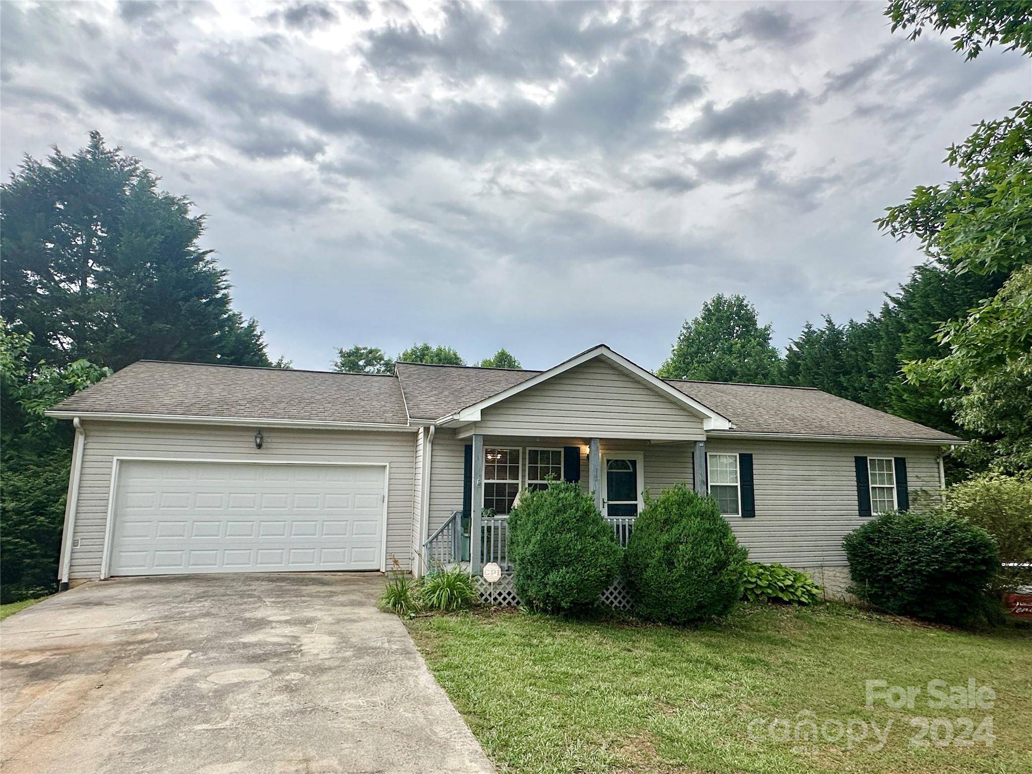 Granite Falls, NC 28630,5091 Edney CT