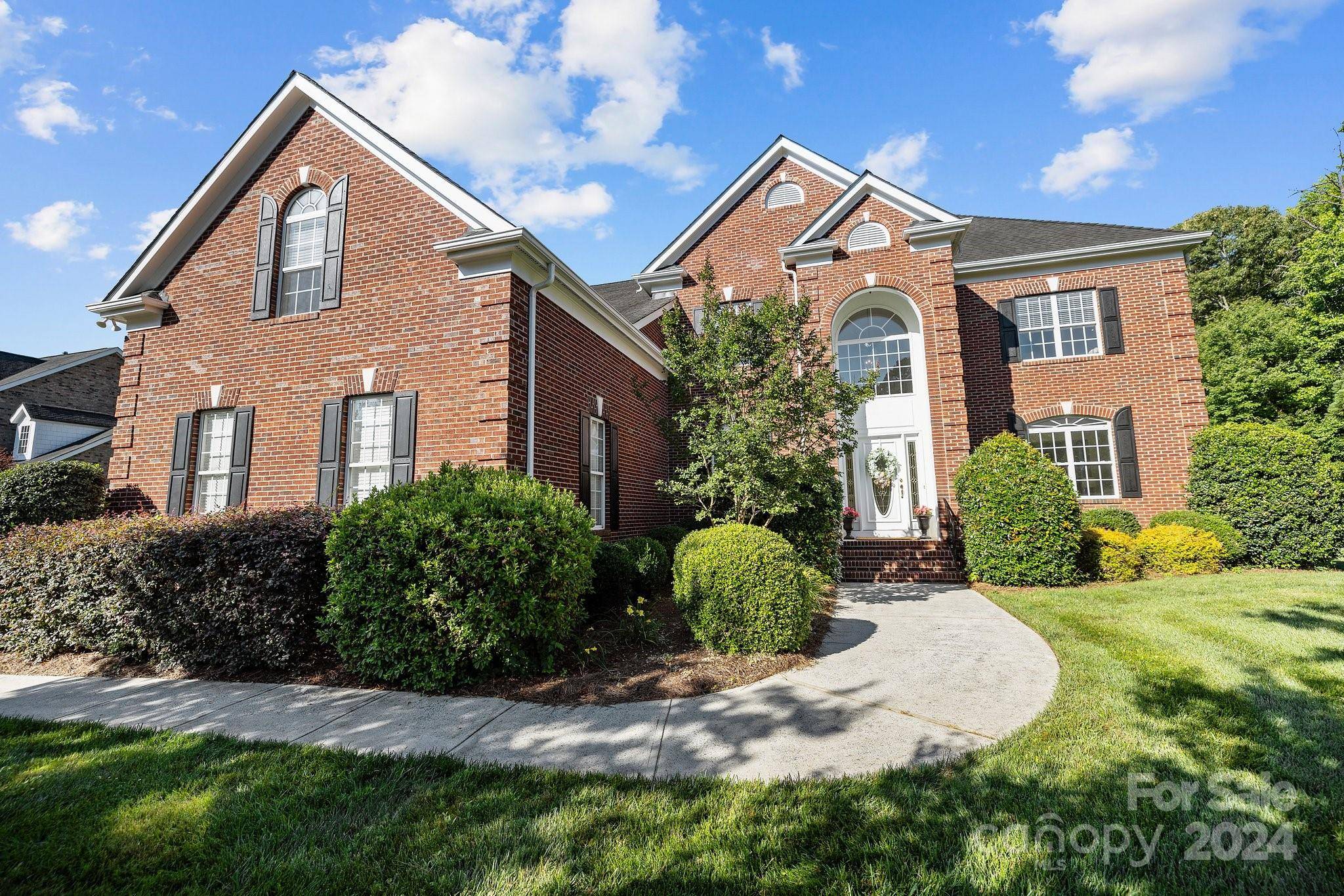 Matthews, NC 28104,414 Castlestone LN