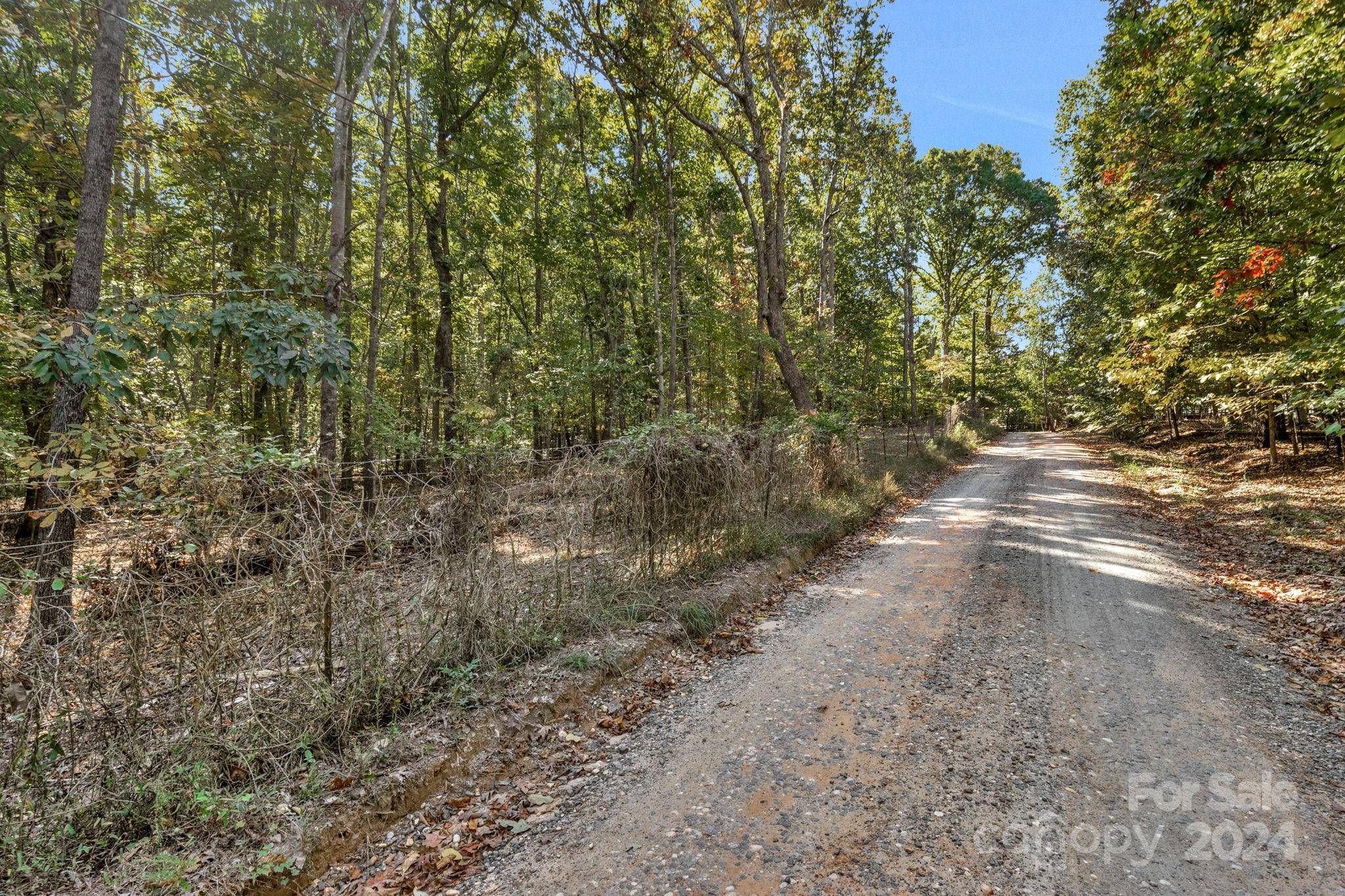 Charlotte, NC 28278,16521 Shallow Pond RD