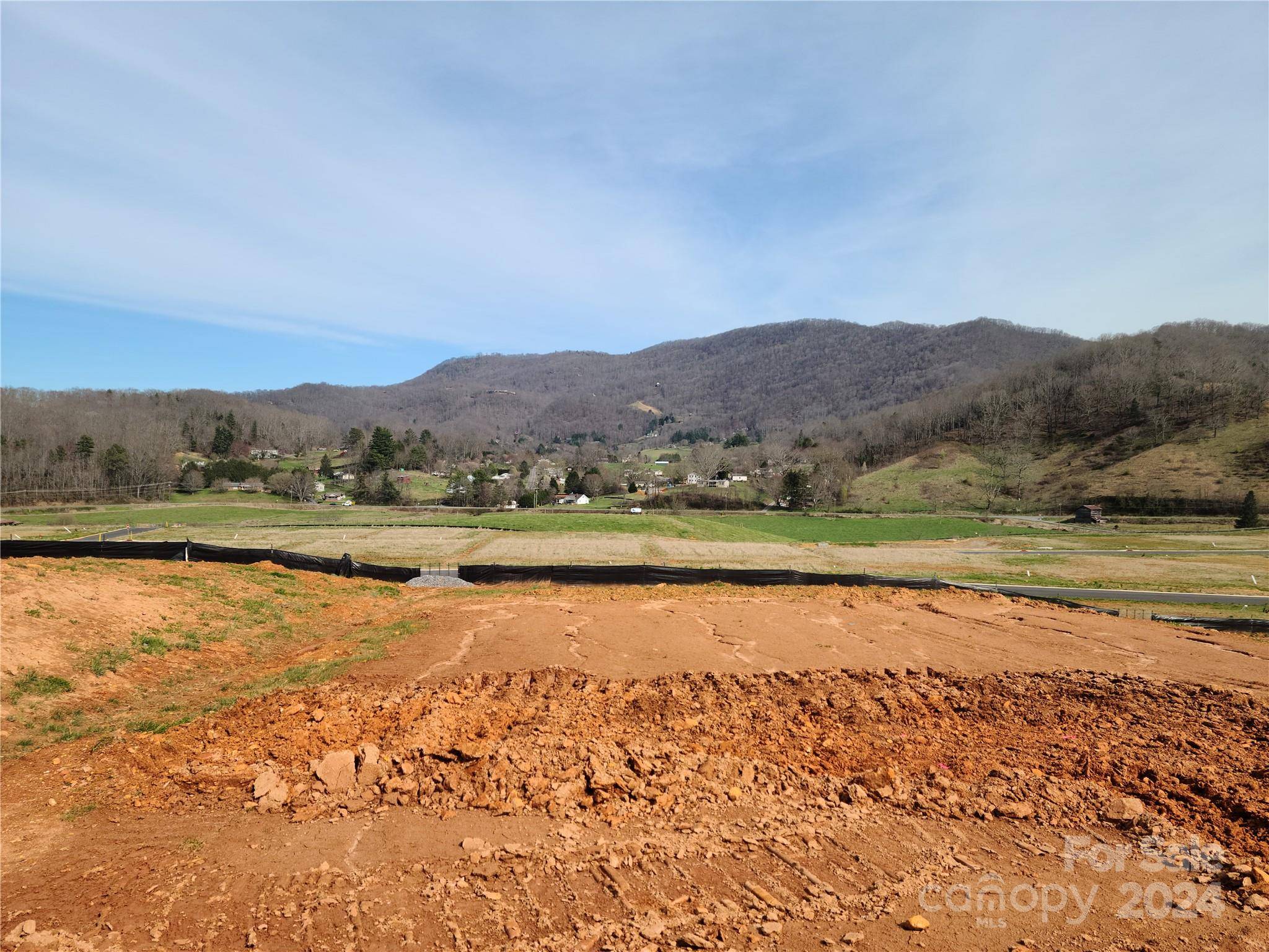 Waynesville, NC 28786,181 Farmwood TRL