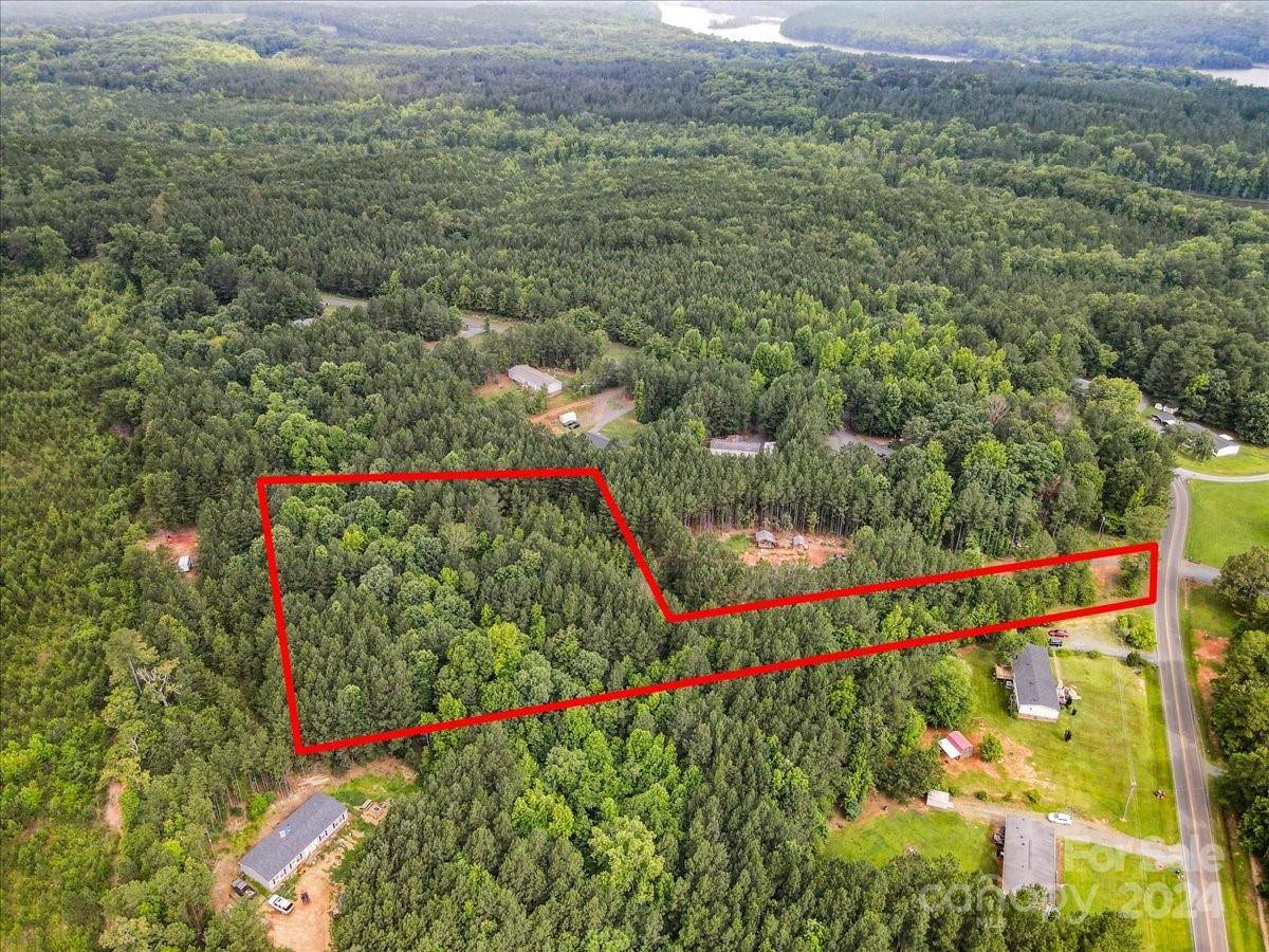 New London, NC 28127,00 Harper Hearne RD #11