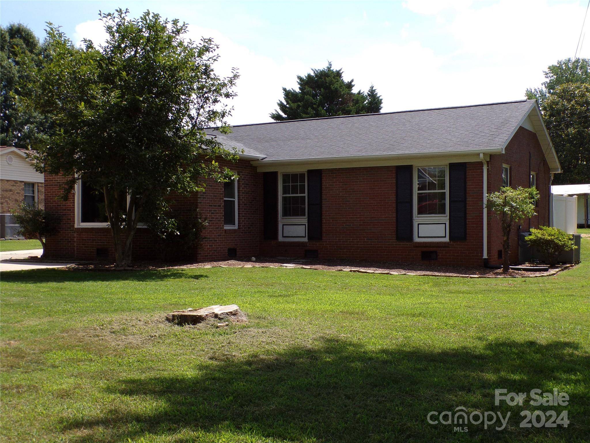 Conover, NC 28613,1404 County Home RD #58