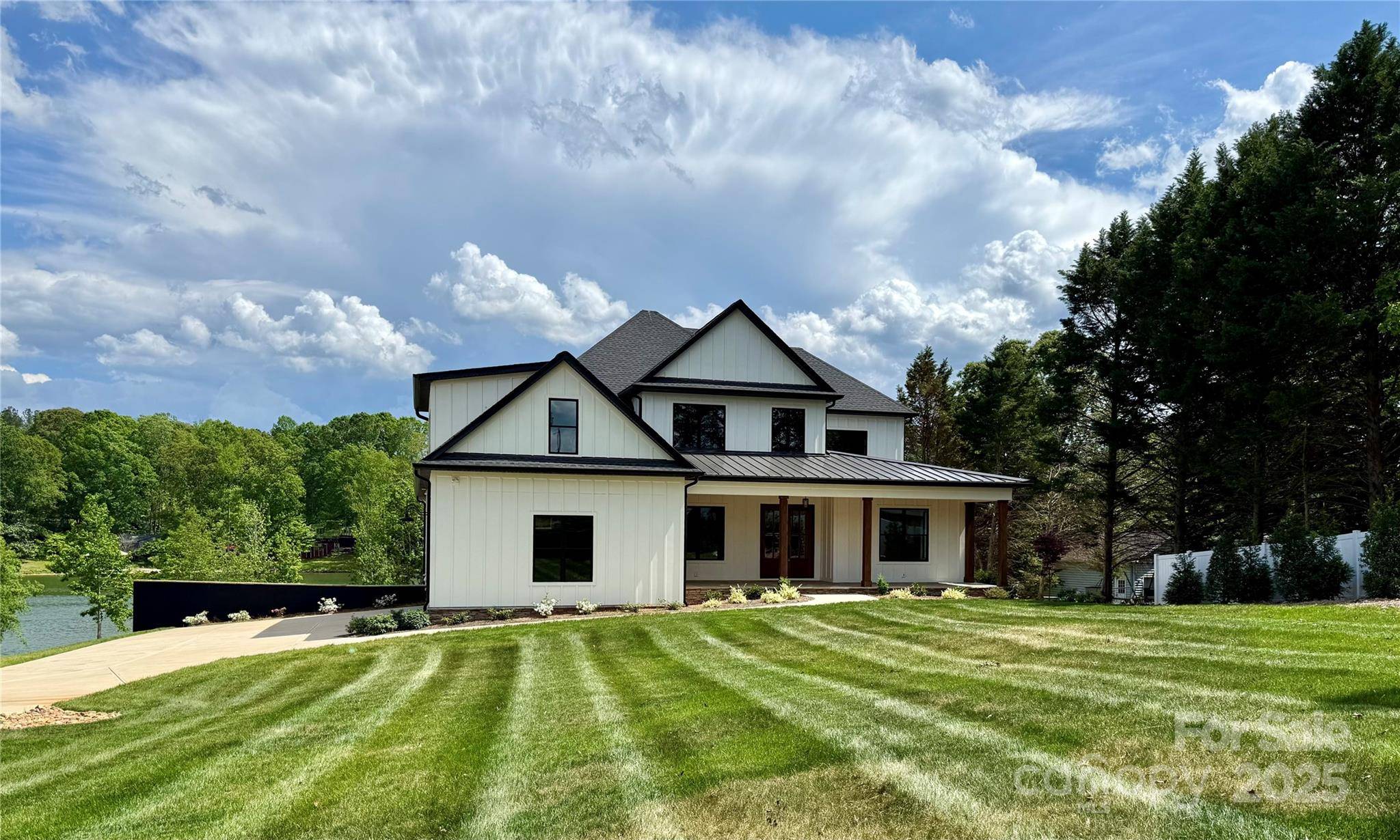 Troutman, NC 28166,110 Emmaline CT
